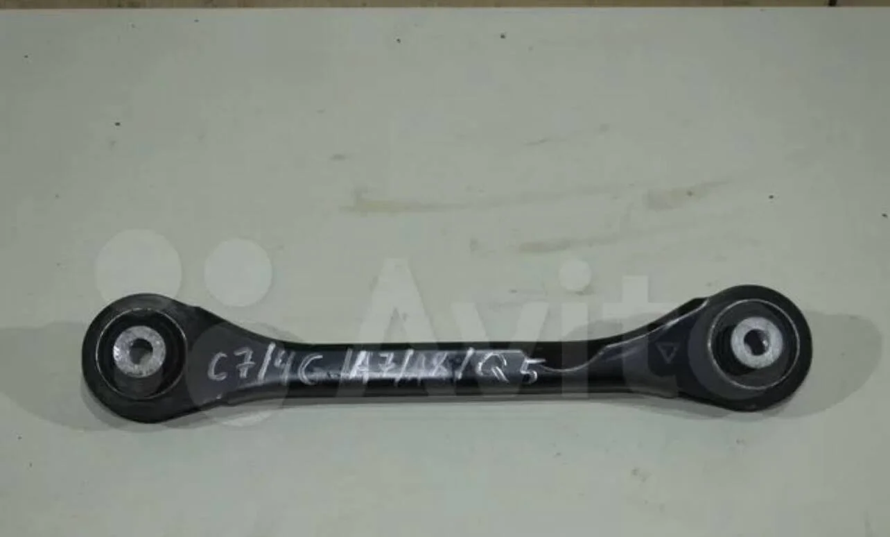 Рычаг/тяга подвески задняя Audi A4 B8
