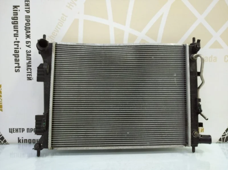 Радиатор охлаждения двигателя Hyundai Solaris 2014-2017 RB Рестайлинг