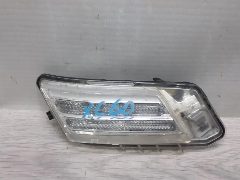Дневной ходовой огонь Volvo Xc60 2013 31290873 ХС60 2.0T, передний левый