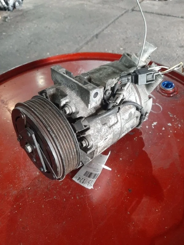 Компрессор кондиционера Nissan Qashqai X-TRAIL 2006-2013 J10 T31