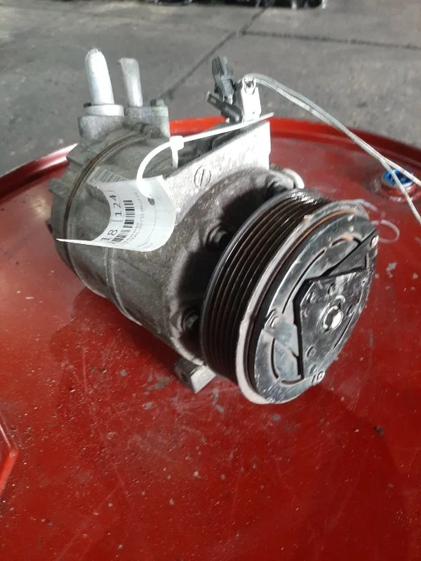 Компрессор кондиционера Nissan Qashqai X-TRAIL 2006-2013 J10 T31