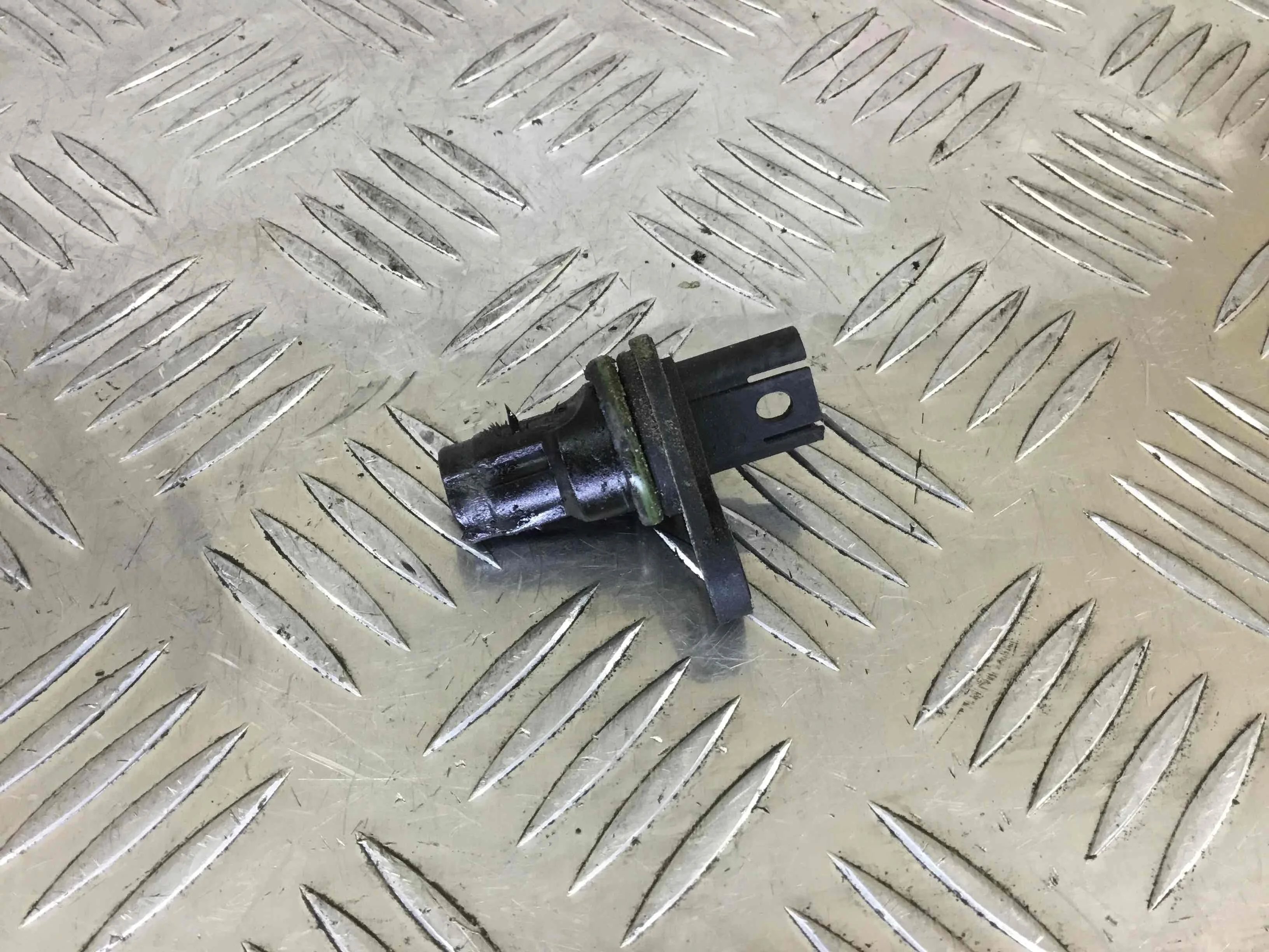 Датчик распредвала BMW 5-Series 5-Series E60 2003 - 2009 бензин 3.0 i Автомат Седан