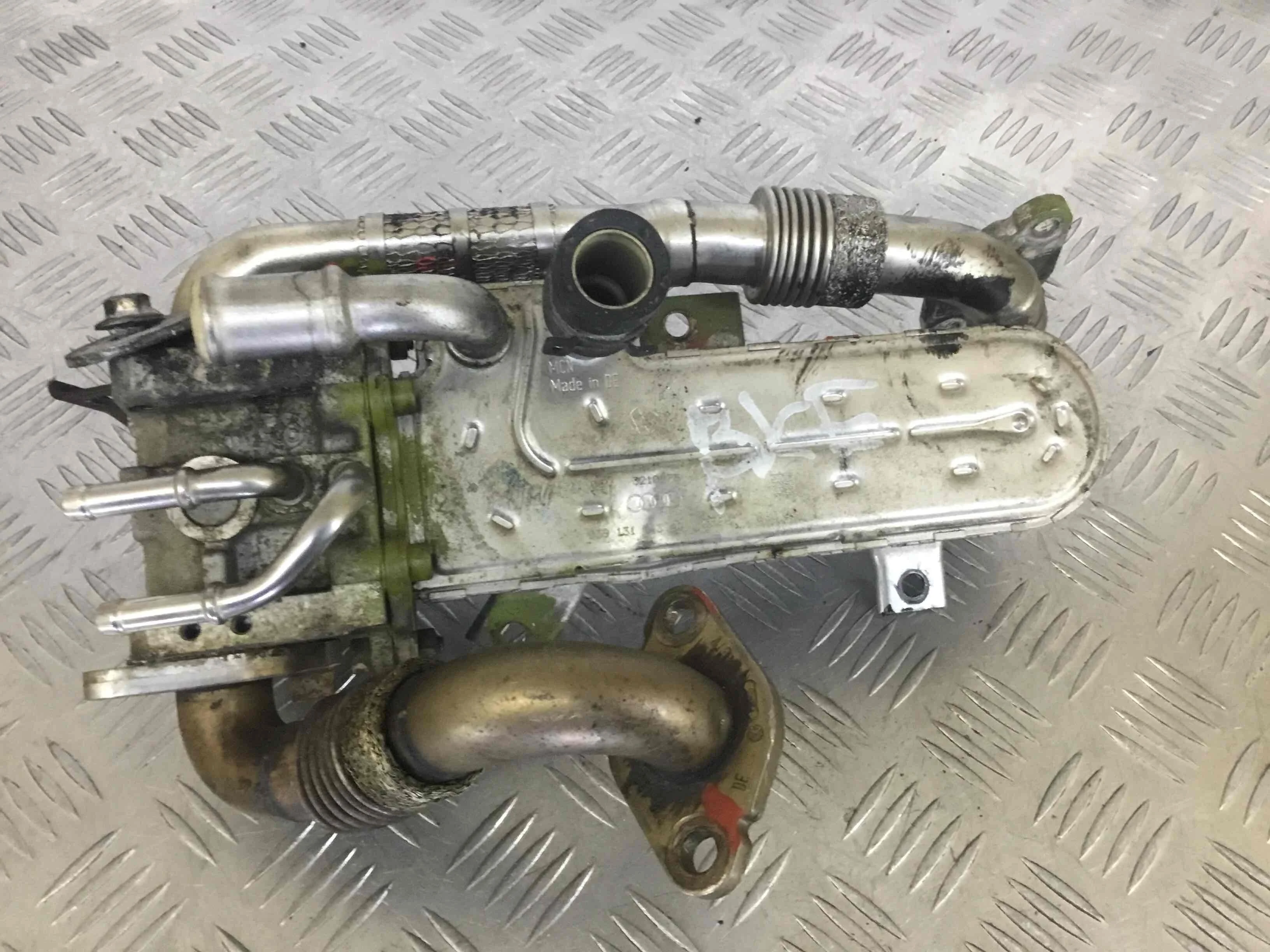 Радиатор EGR Volkswagen Touran 1 поколение [рестайлинг] (2006-2010) дизель 1.9 TDE Механика Минивэн