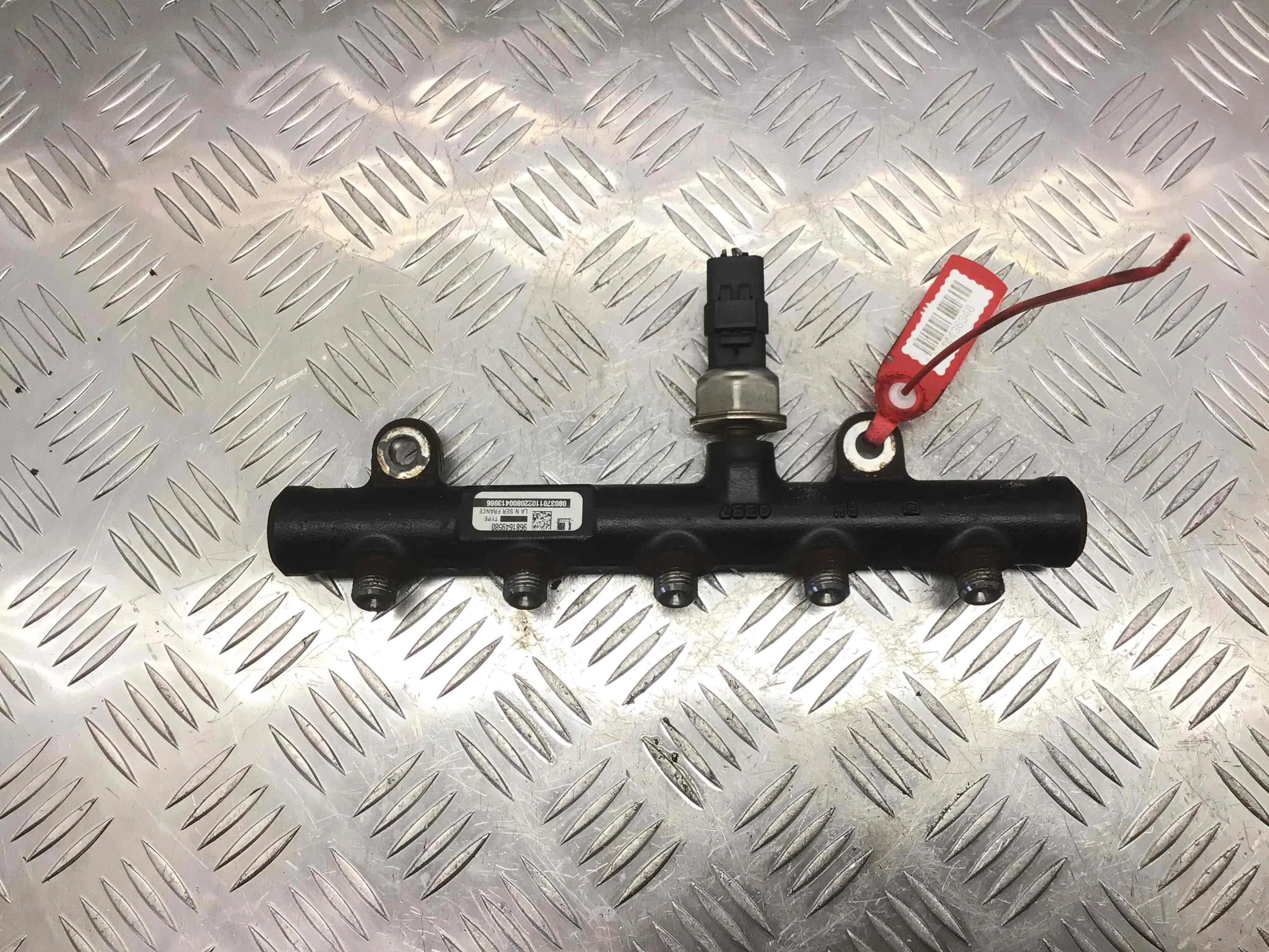 Топливная рампа Ford Focus 2 поколение (2005-2008) дизель 2.0 TDCi Механика Минивэн