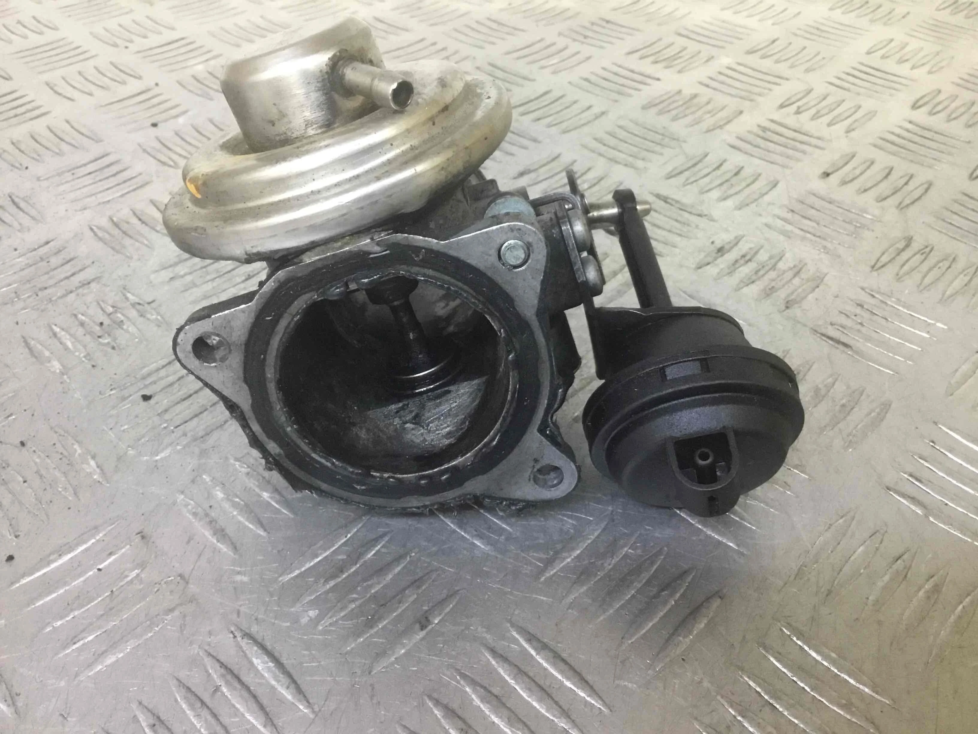 Клапан EGR Audi A3 8L [рестайлинг] (2000-2003) дизель 1.9 TDI Механика Х/б