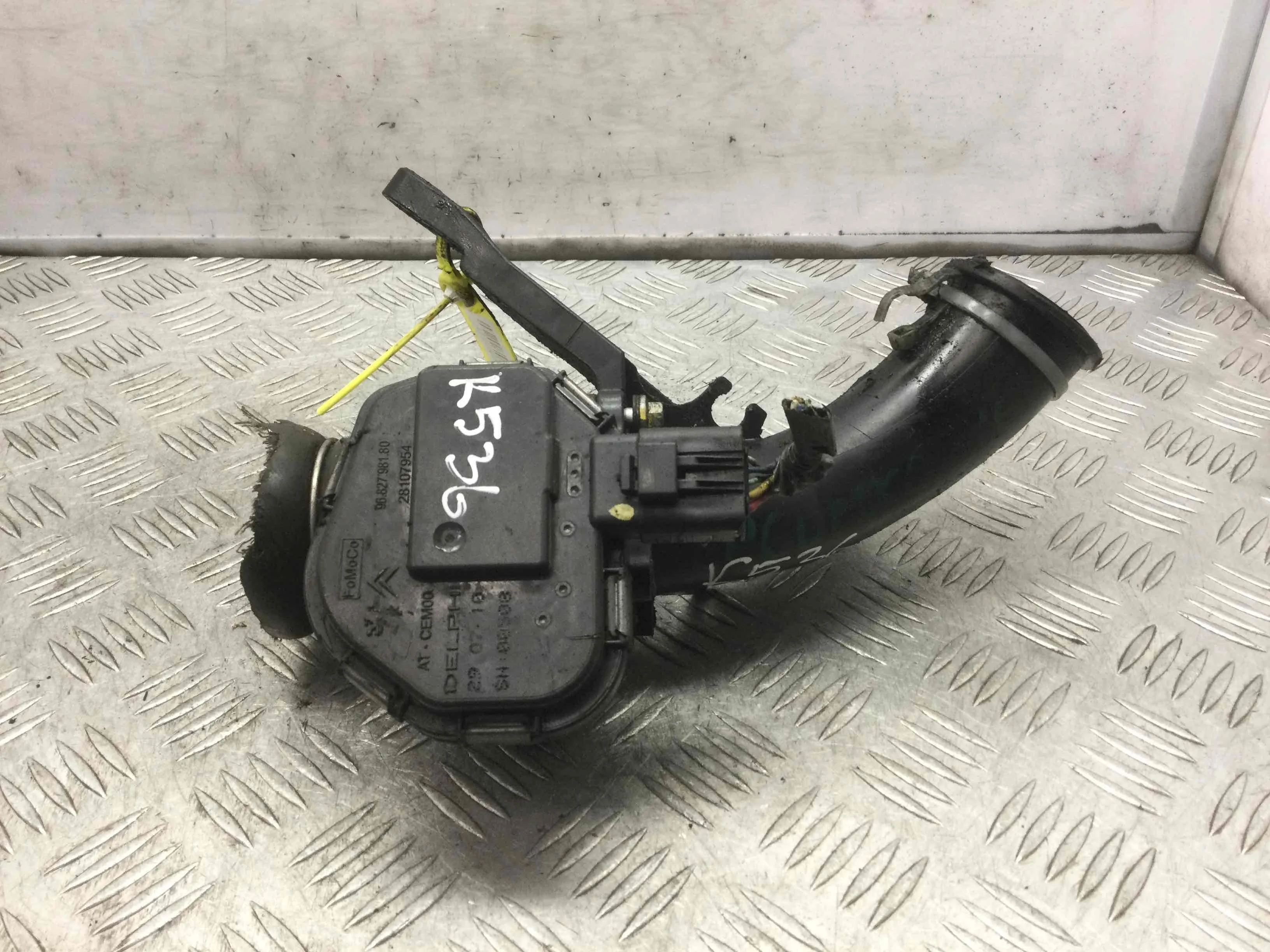 Заслонка дроссельная Mazda 3 3 II (BL) 2008 - 2013 дизель 1.6 TDI Механика Седан