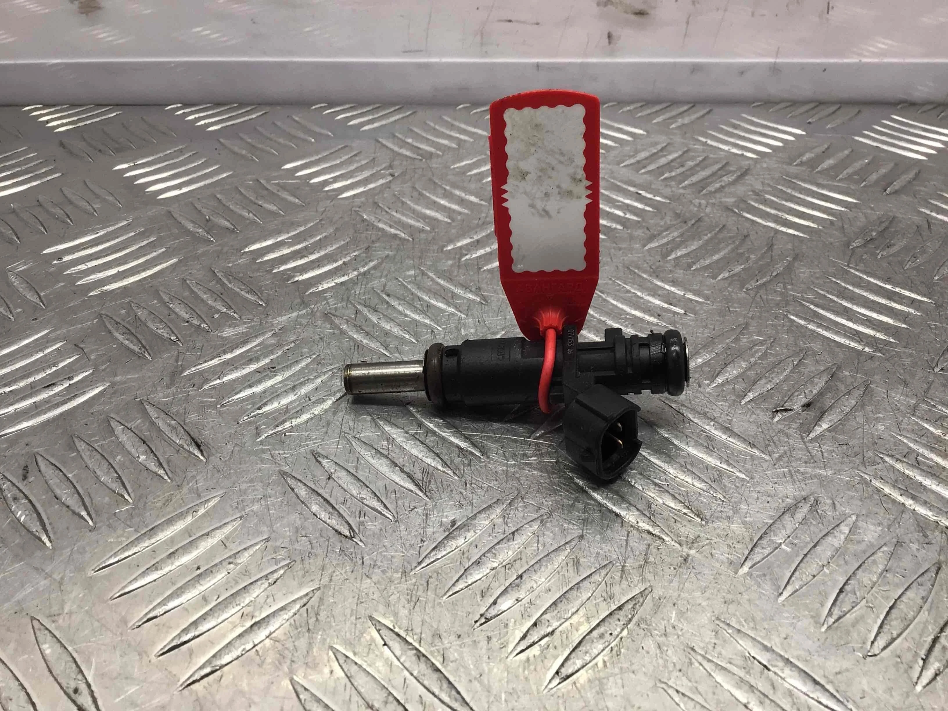 Форсунка Peugeot 207 1 поколение (2006-2009) бензин 1.6 i Механика