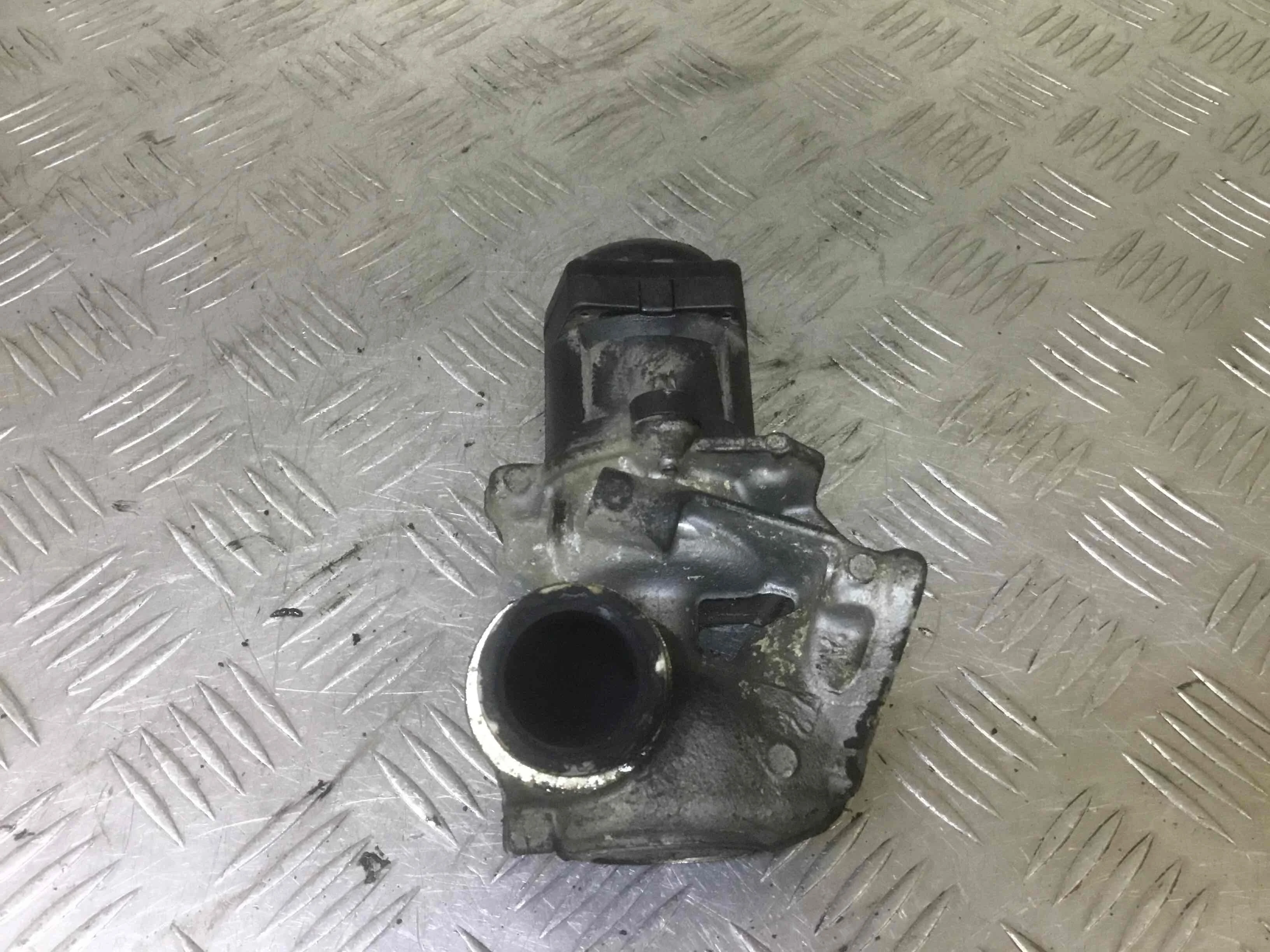 Клапан EGR Peugeot 307 1 поколение (2001-2005) дизель 1.6 HDi Механика Х/б