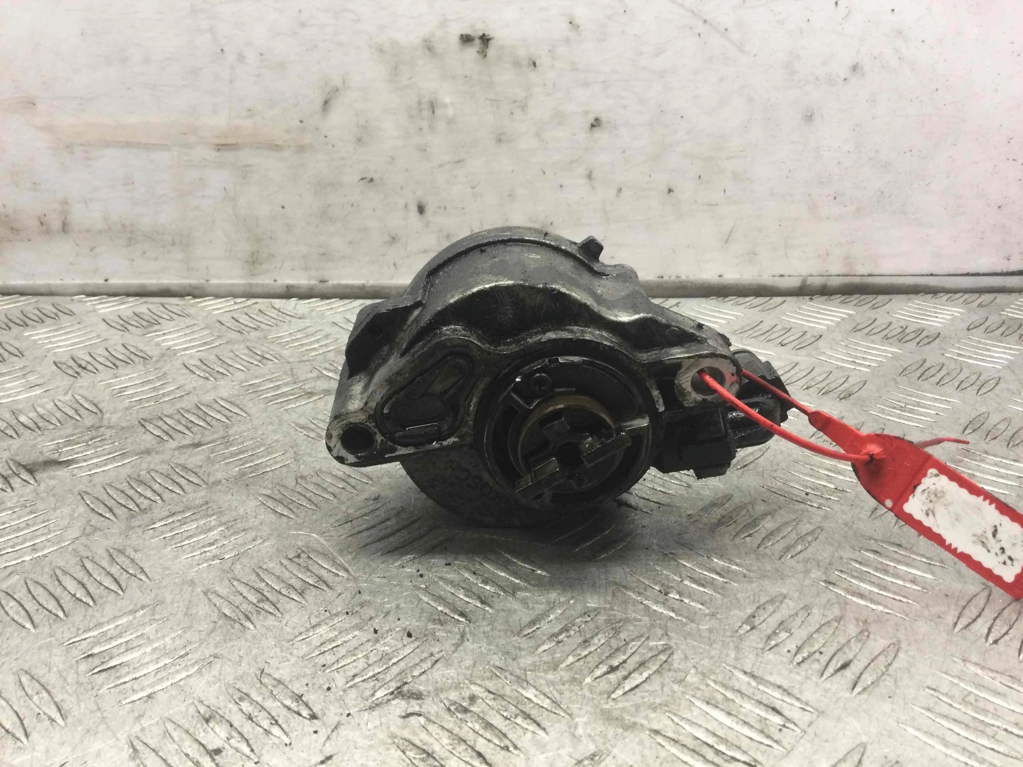 Насос вакуумный Citroen C4 1 поколение [рестайлинг] 2008 - 2010 дизель 1.6 HDi Механика Х/б