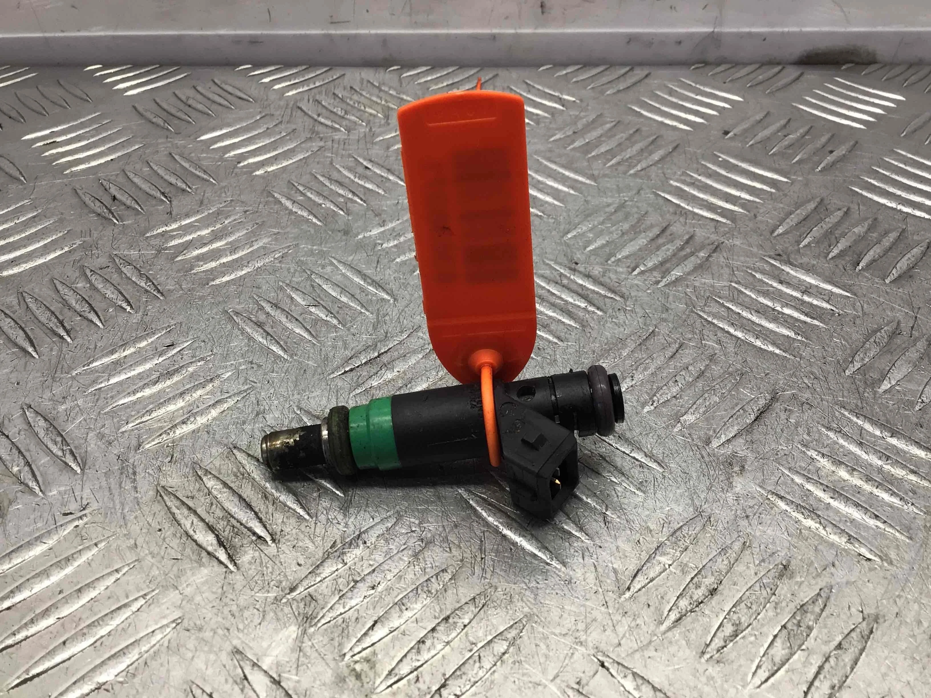 Форсунка Ford Focus 2 поколение (2005-2008) бензин 1.6 i Механика Седан