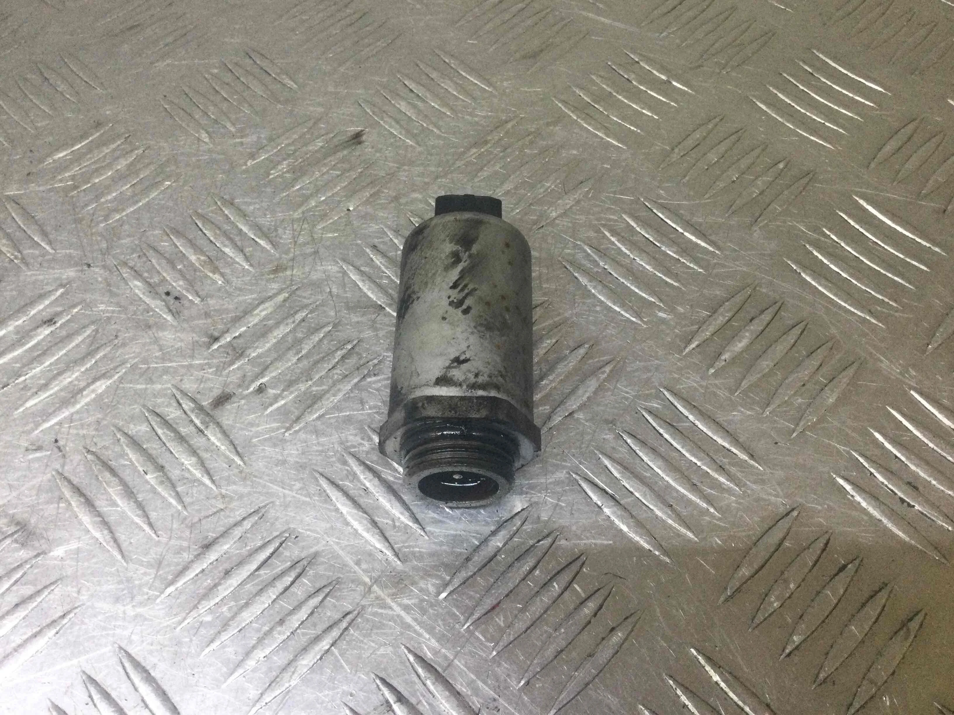 Клапан электромагнитный BMW 3-Series 3-Series E46 1998 - 2006 бензин 2.2 i Автомат Седан