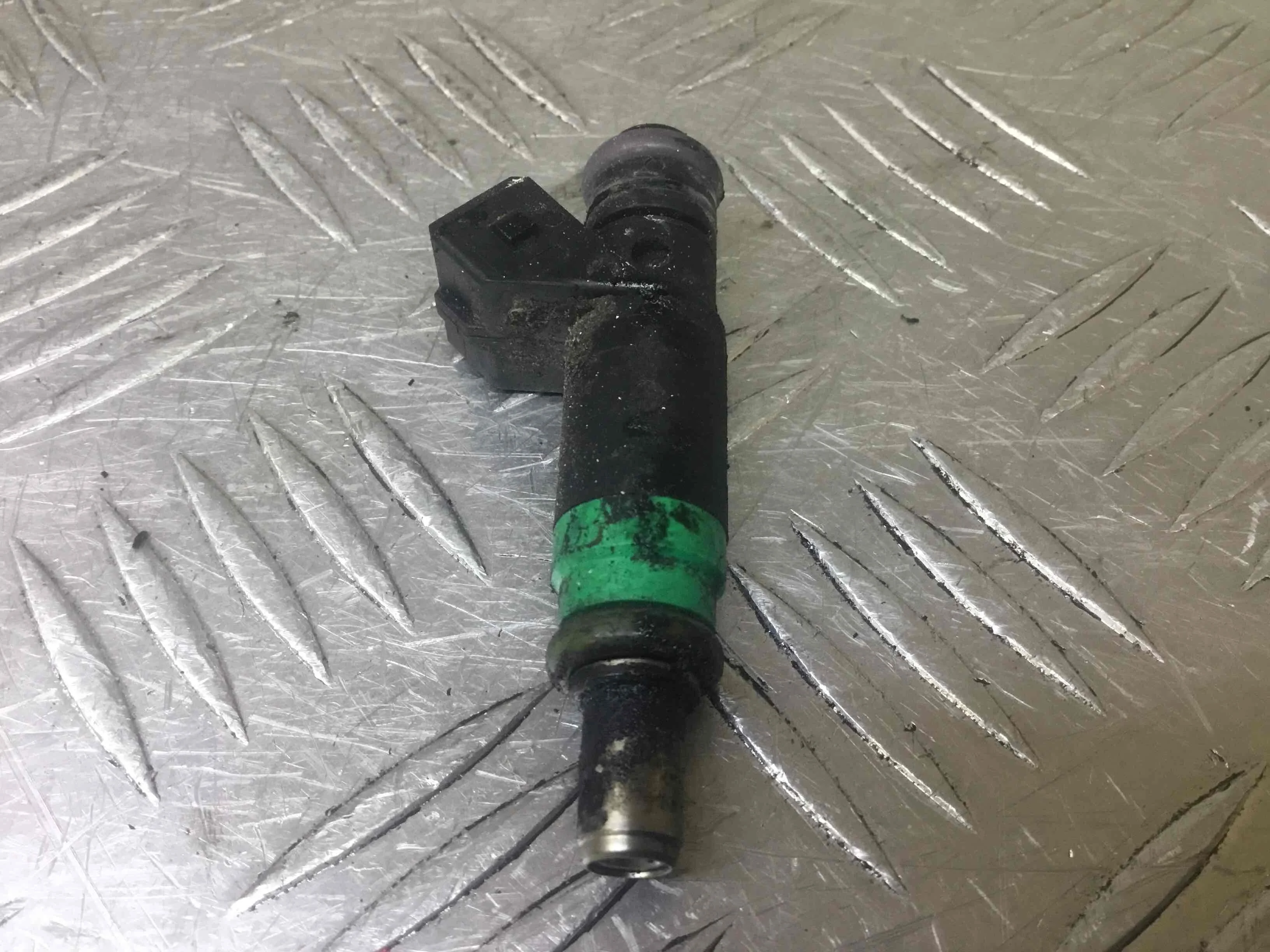 Форсунка Ford Focus 2 поколение (2005-2008) бензин 1.6 i Механика Седан