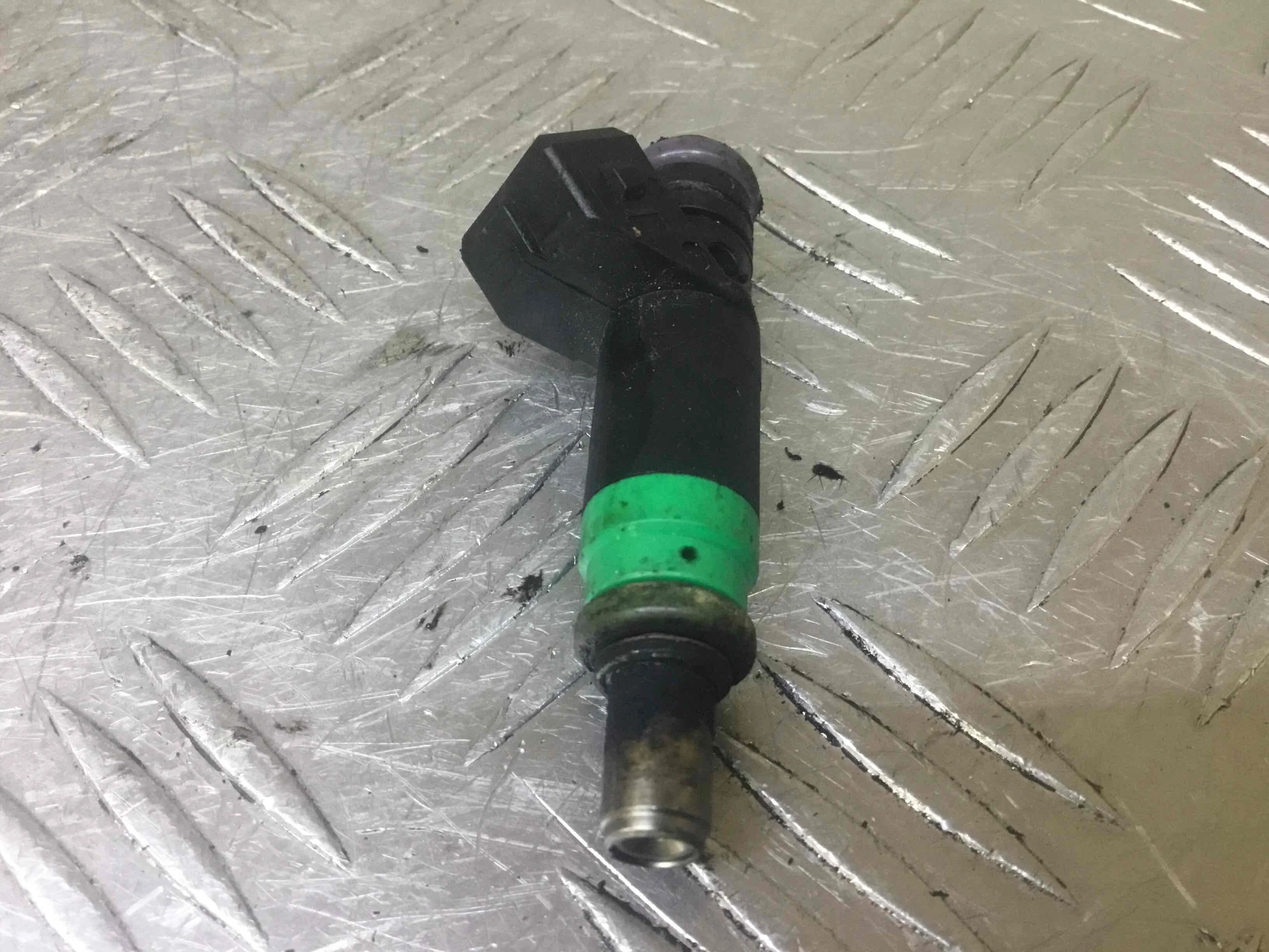 Форсунка Ford Focus 2 поколение (2005-2008) бензин 1.6 i Механика Седан