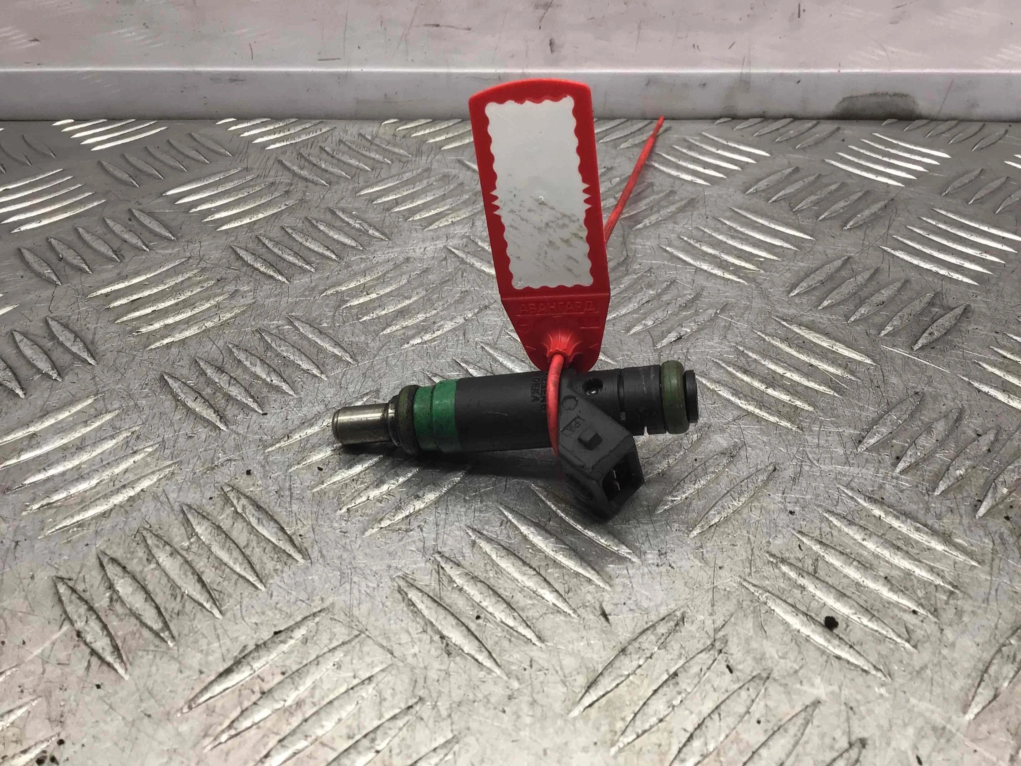 Форсунка Ford C-MAX 1 поколение (2003-2007) бензин 1.6 i Механика Минивэн