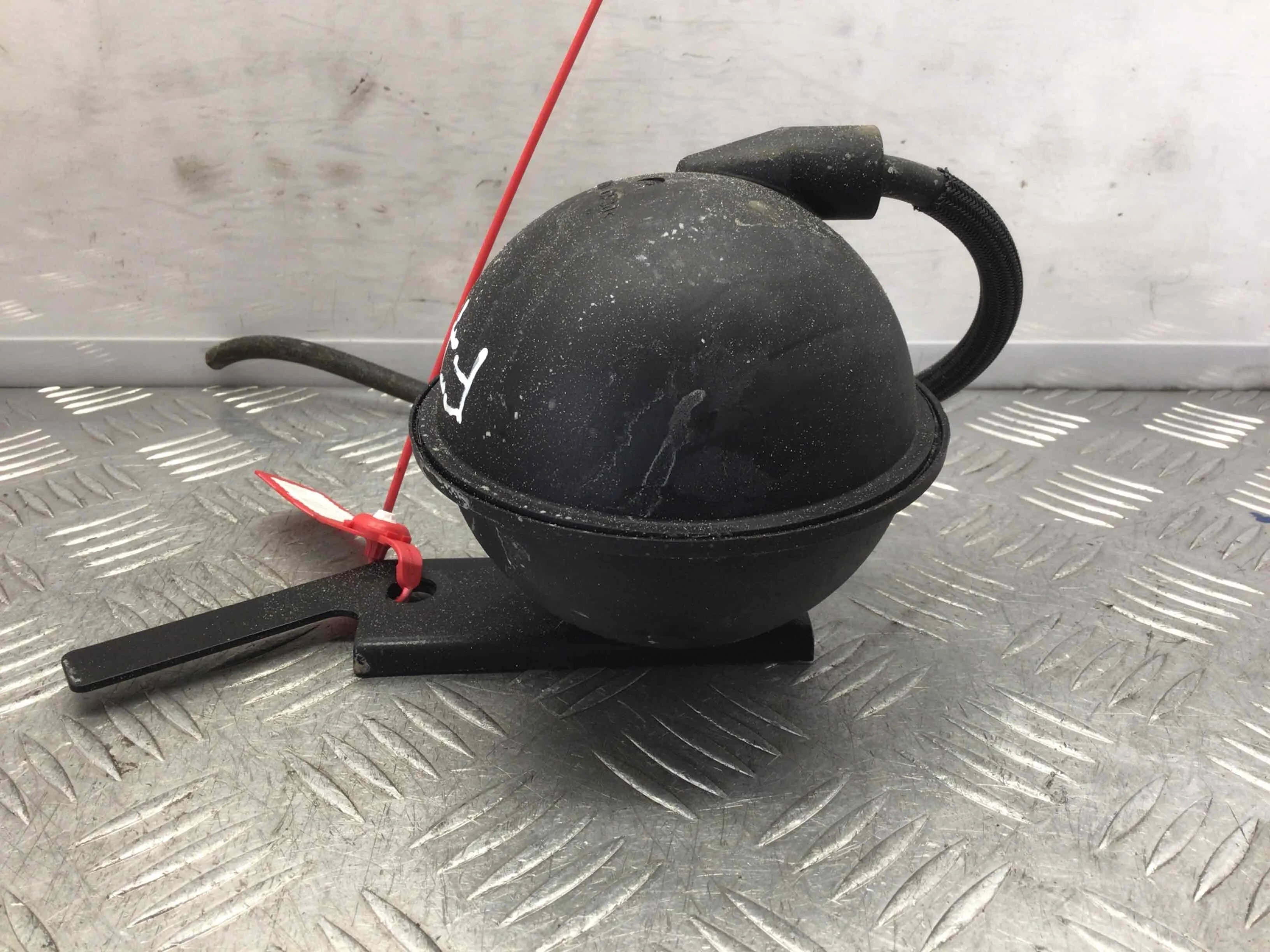 Вакуумный ресивер Skoda Fabia 1 поколение (1999-2004) дизель 1.9 TDI Механика Х/б