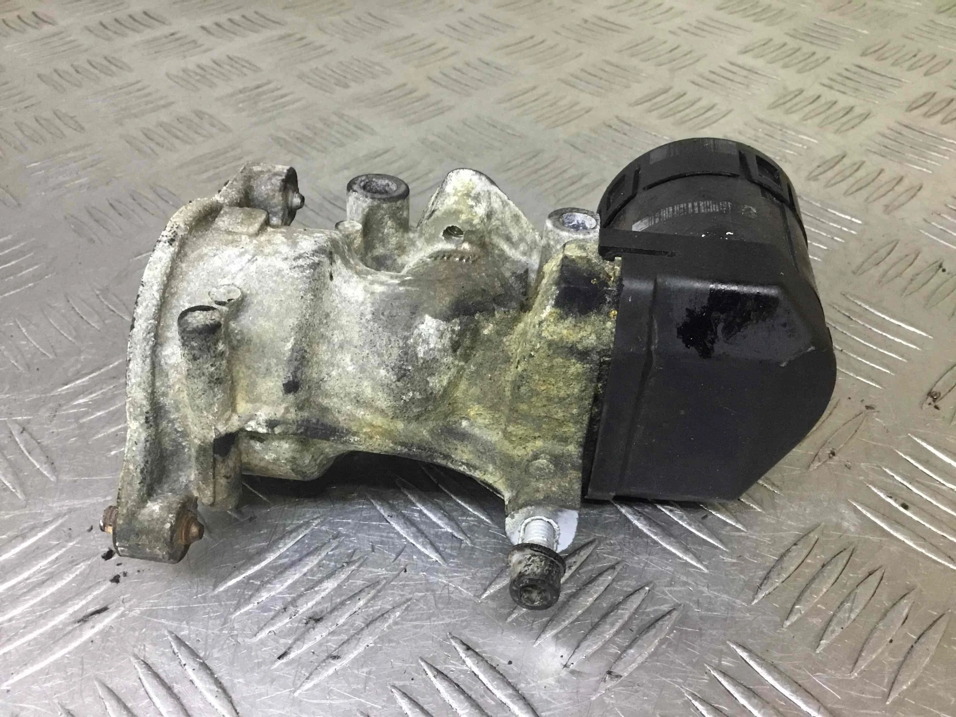Клапан EGR Ford Galaxy Galaxy II (WM) 2006 - 2015 дизель 2.0 TDCi Механика Х/б