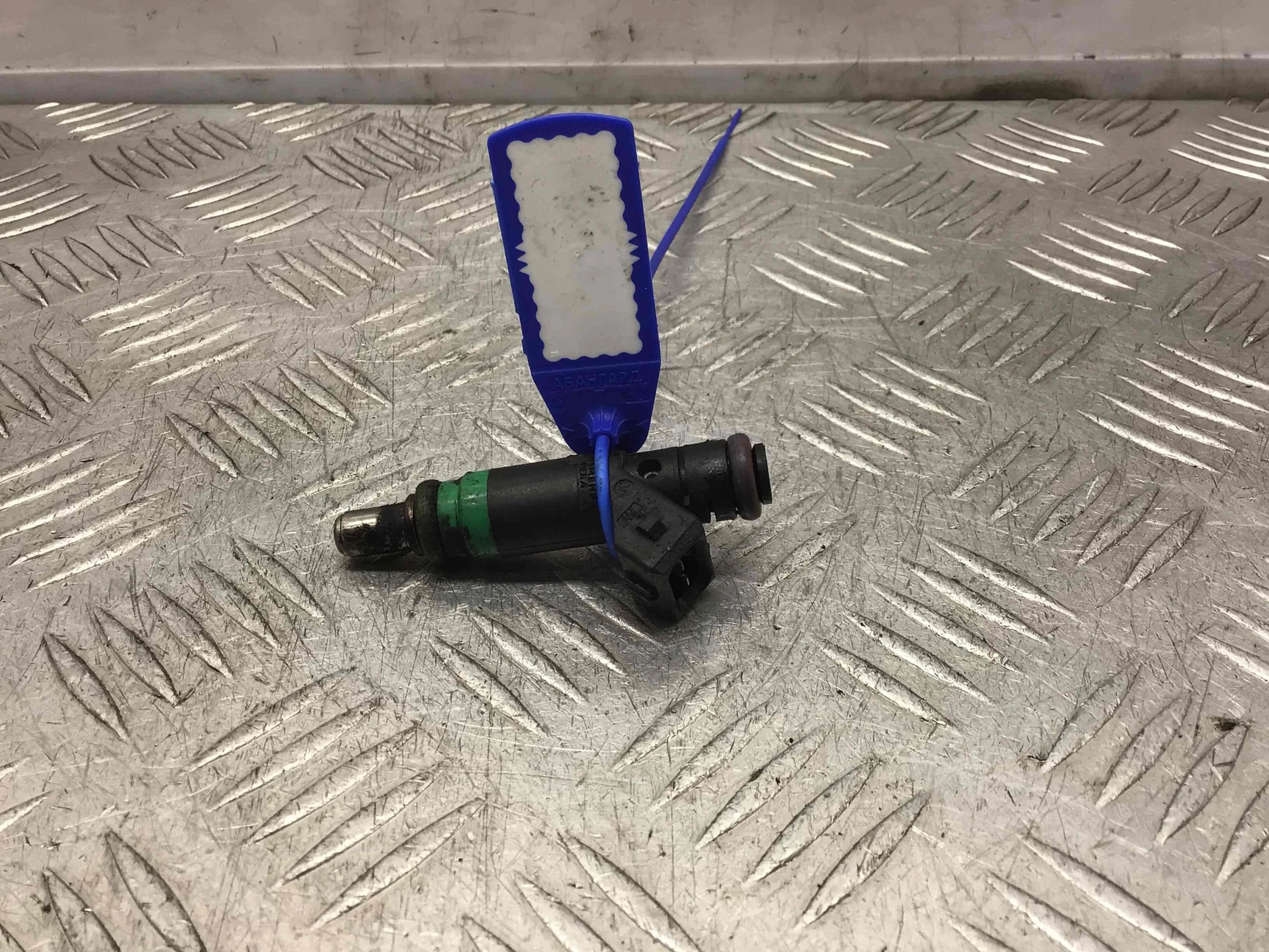 Форсунка Ford Focus 2 поколение (2005-2008) бензин 1.6 i Механика Седан