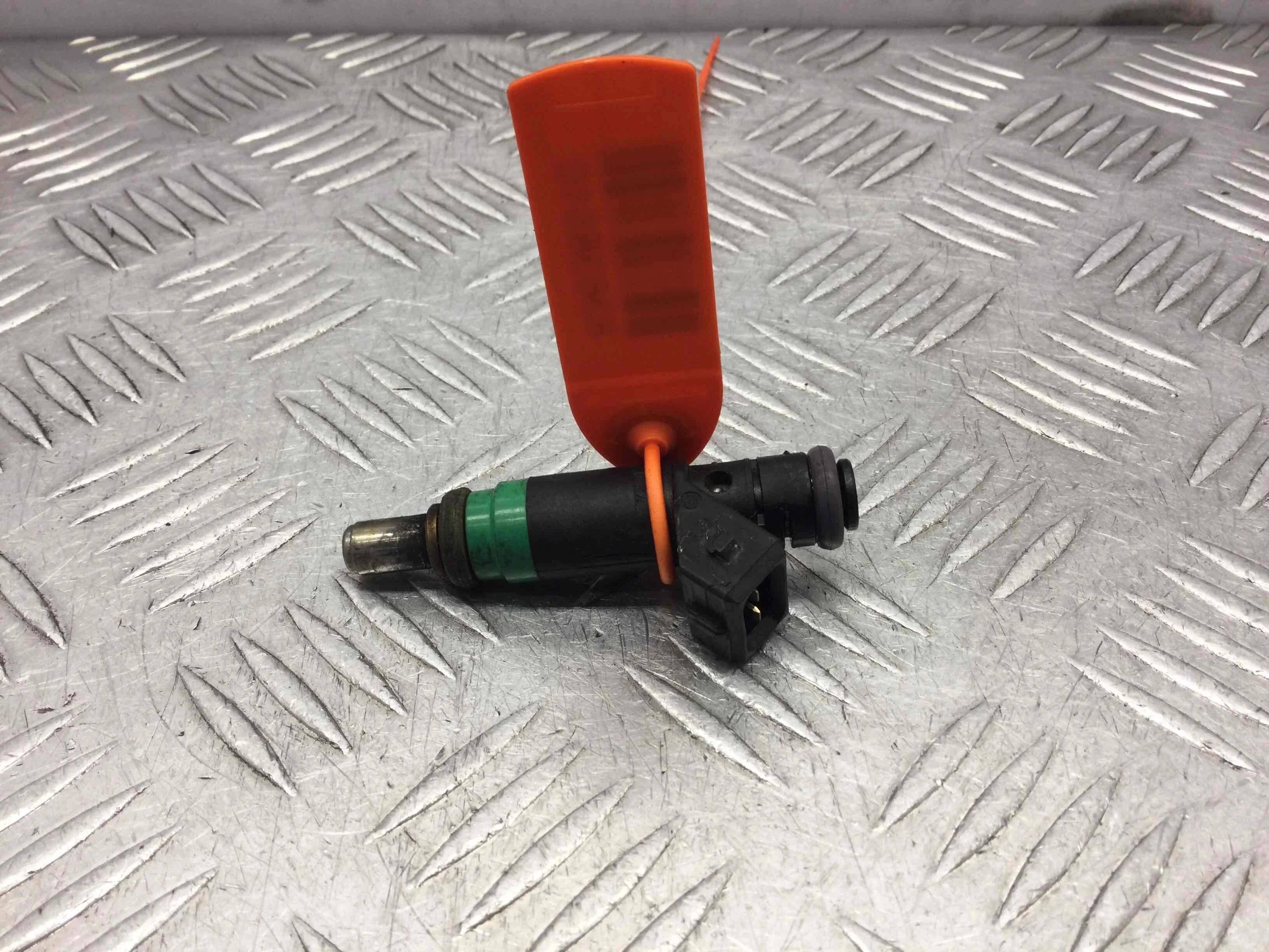 Форсунка Ford Focus 2 поколение (2005-2008) бензин 1.6 i Механика Седан