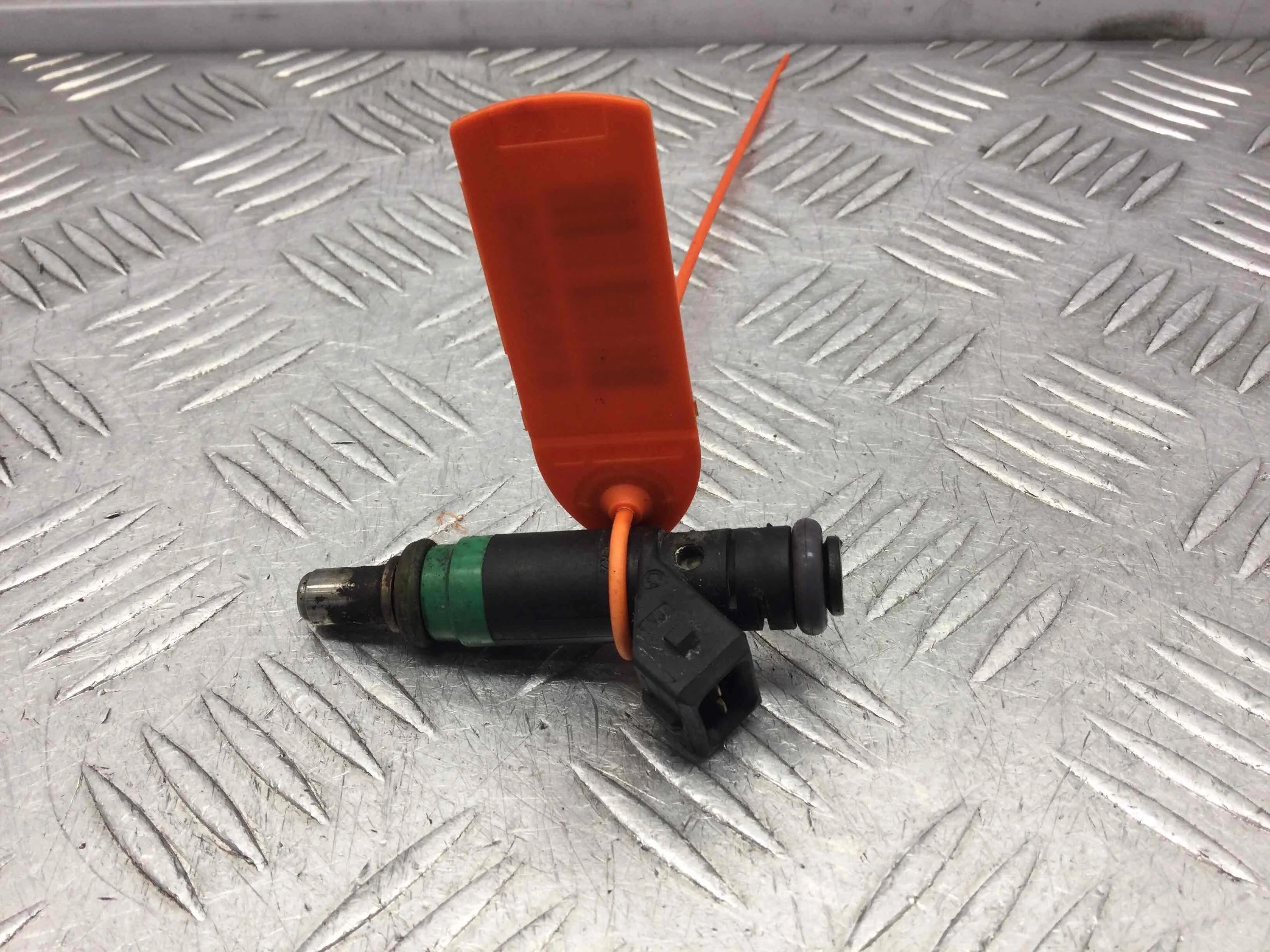 Форсунка Ford Focus 2 поколение (2005-2008) бензин 1.6 i Механика Седан