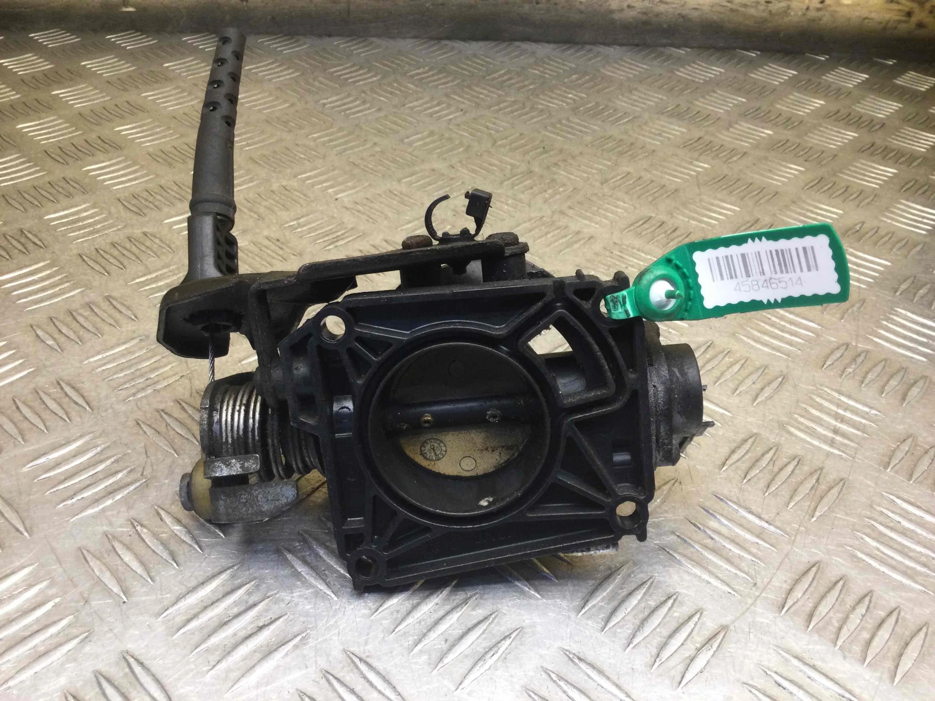 Заслонка дроссельная Ford Focus 1 поколение [рестайлинг] (2001-2005) бензин 1.6 i Механика Седан