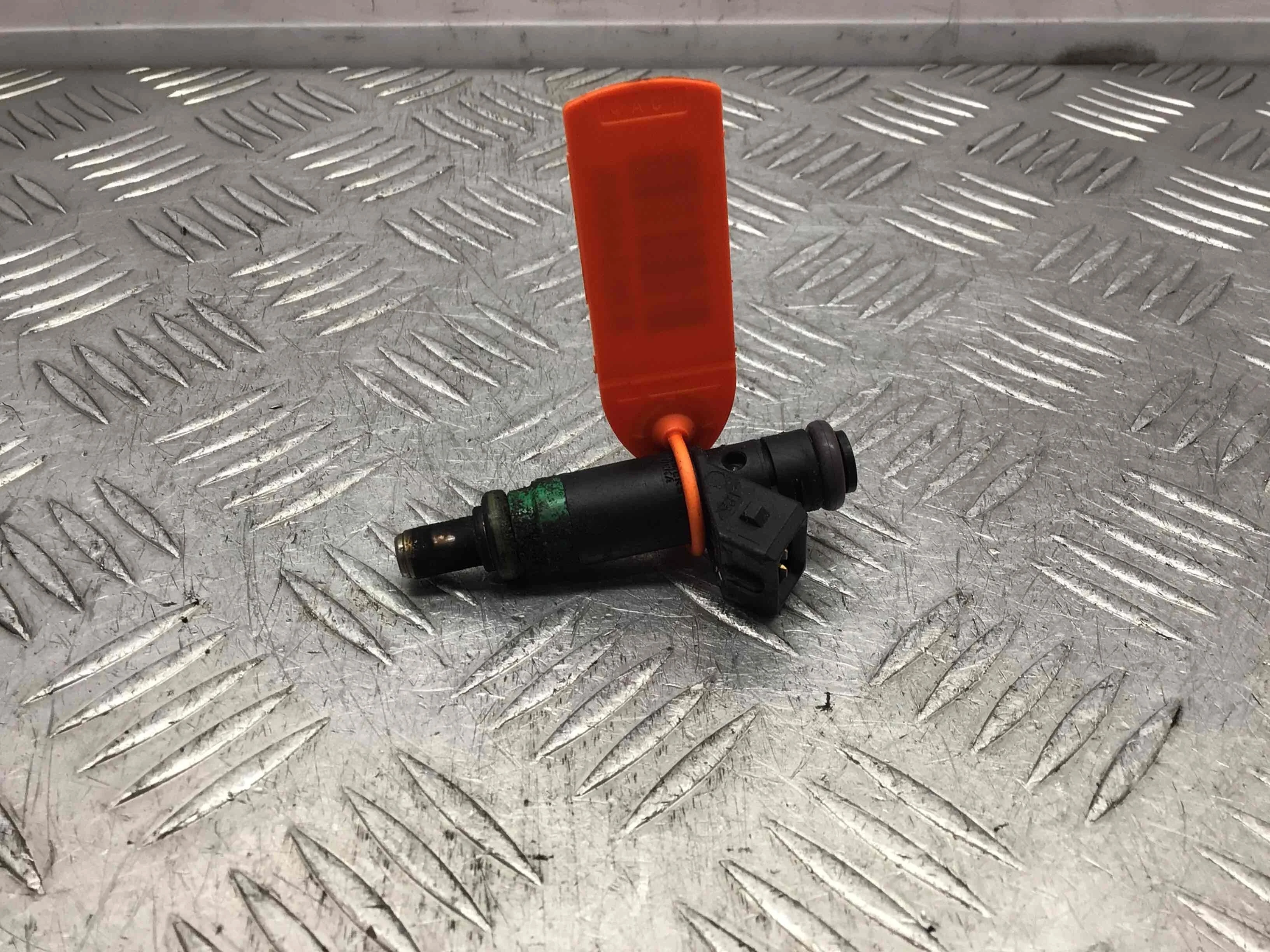 Форсунка Ford Focus 2 поколение (2005-2008) бензин 1.6 i Механика Седан