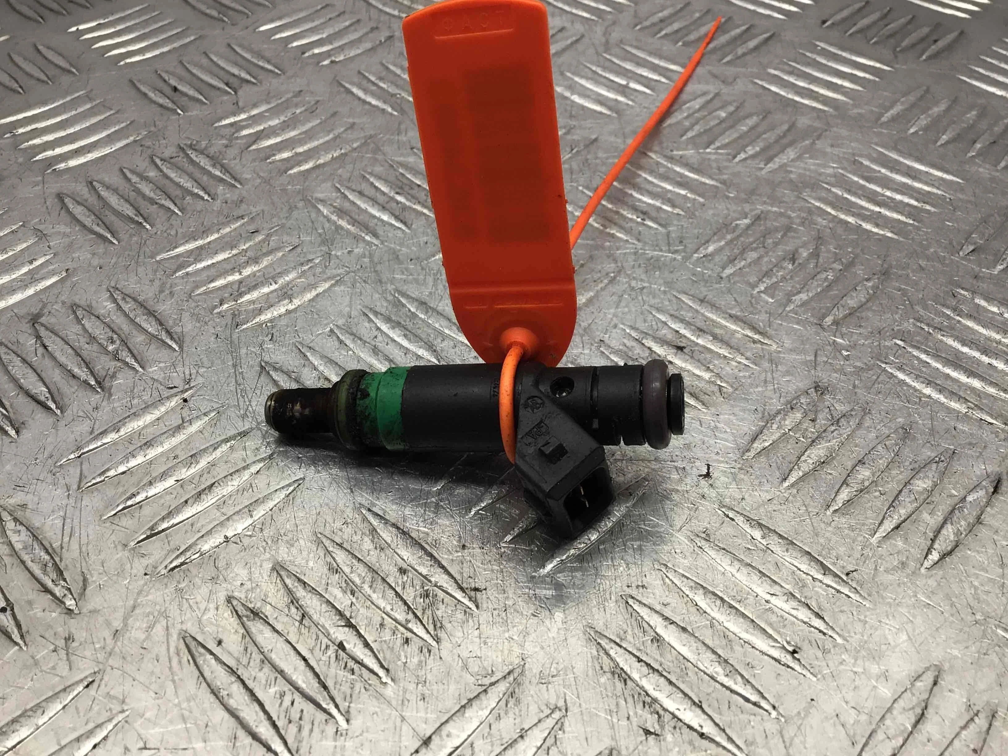 Форсунка Ford Focus 2 поколение (2005-2008) бензин 1.6 i Механика Седан