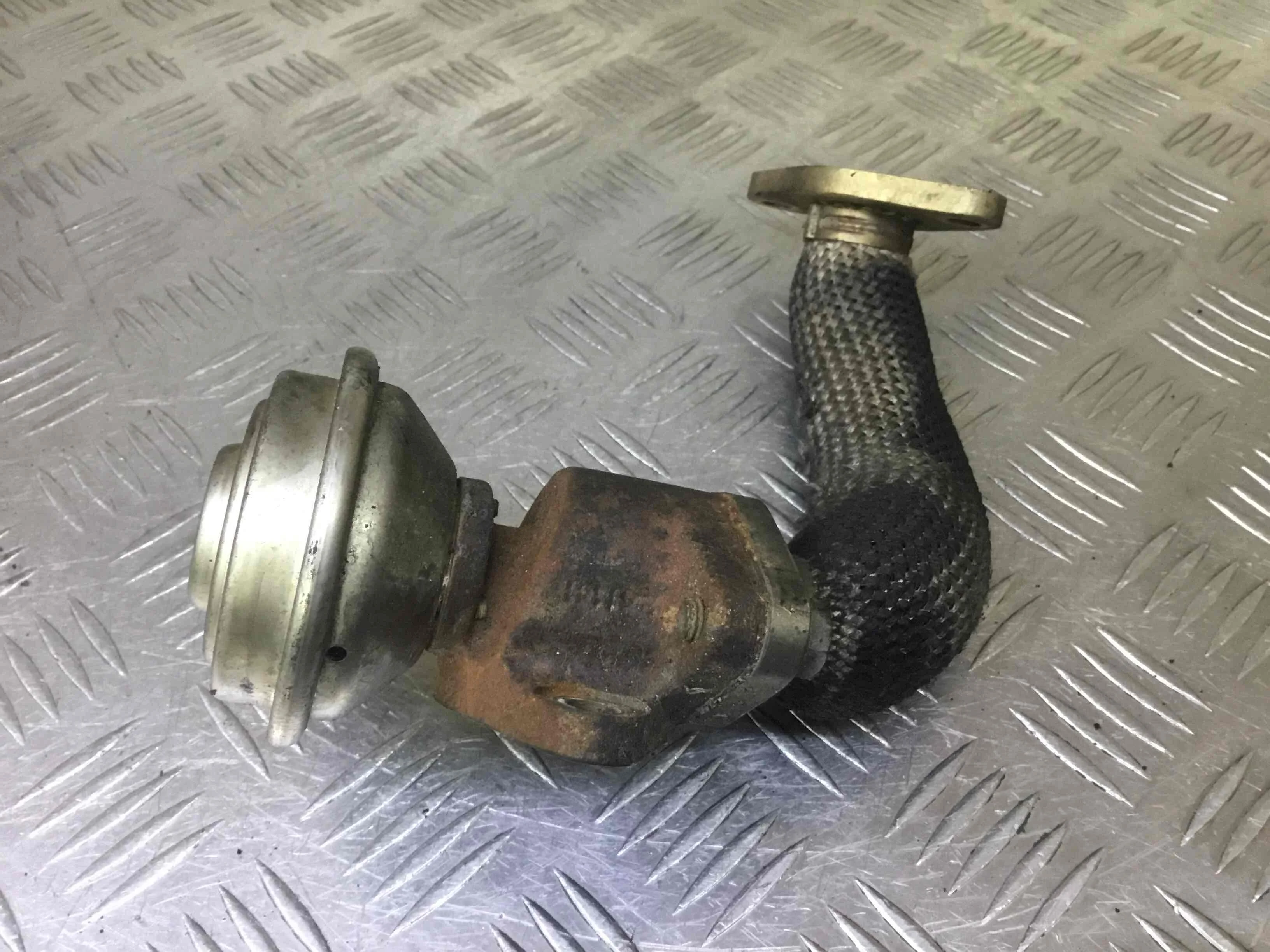 Клапан EGR Audi A4 B6 (2000-2005) дизель 2.5 TDI Механика Седан