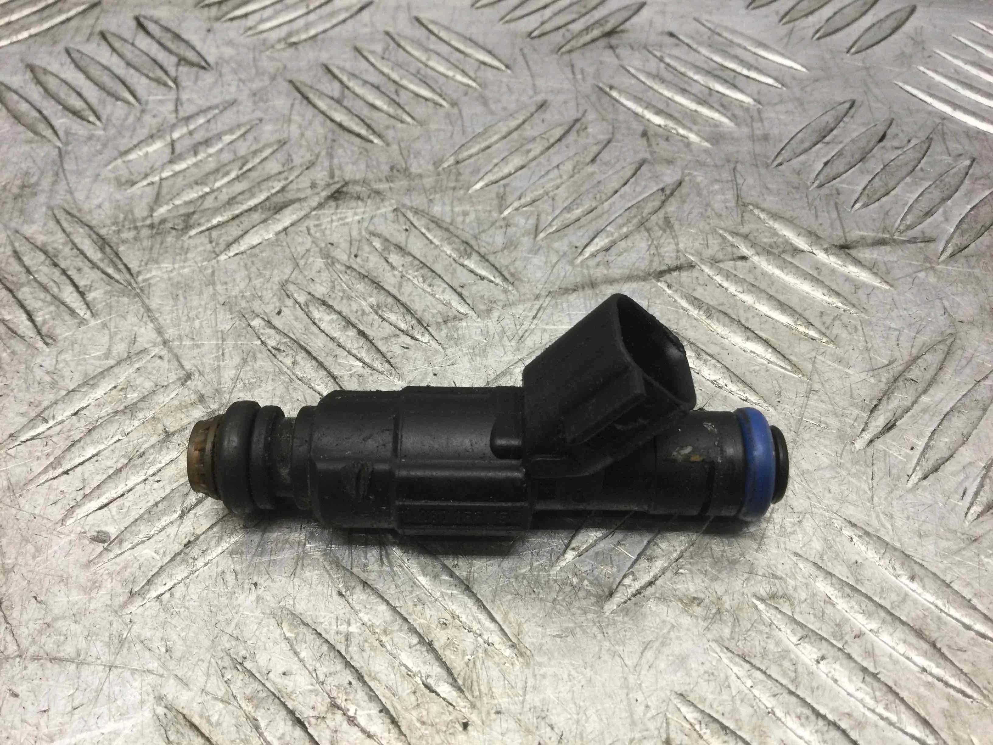 Форсунка Ford Focus 2 поколение (2005-2008) бензин 2.0 i Механика Седан