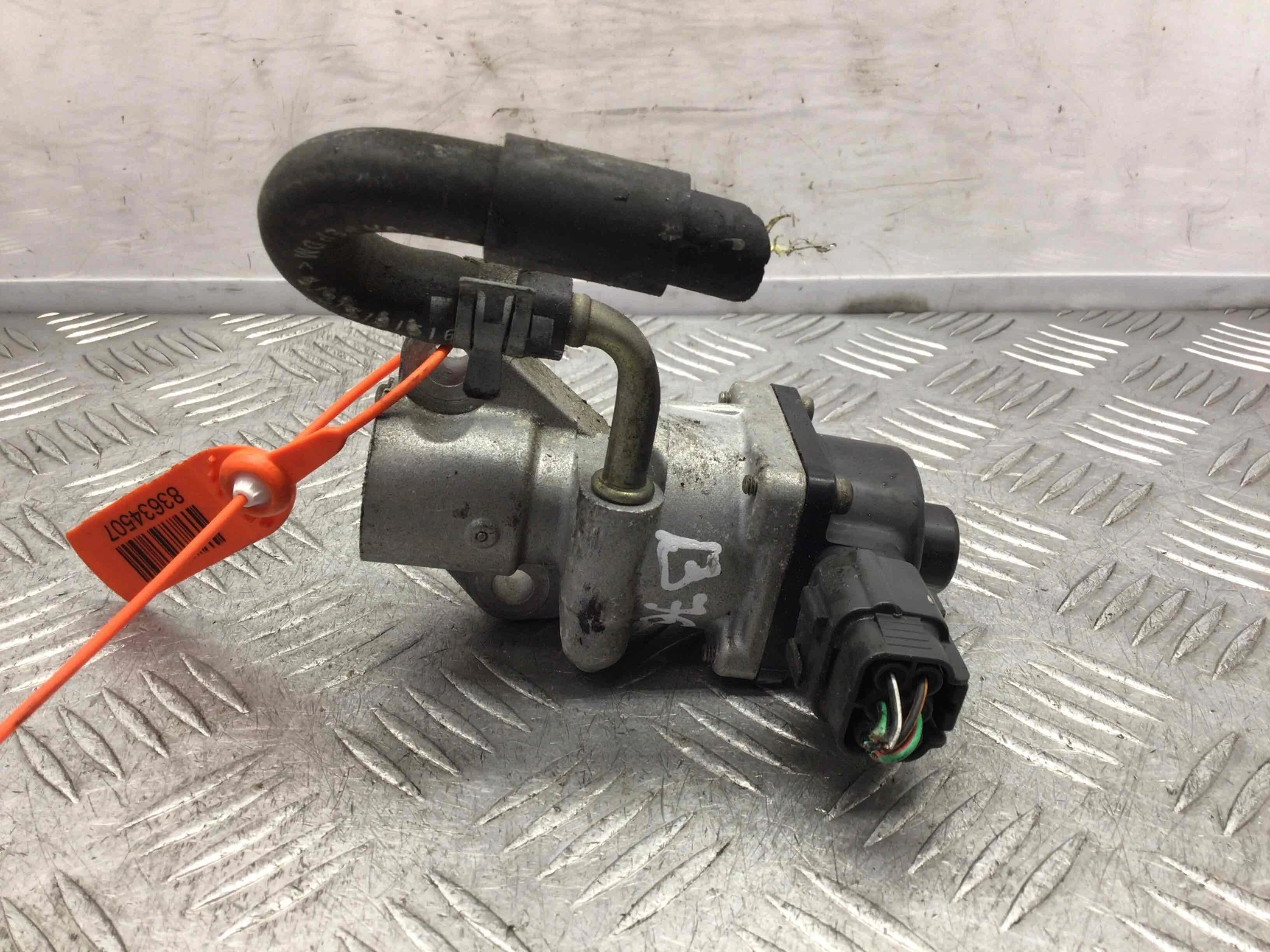 Клапан EGR Ford Focus 1 поколение [рестайлинг] (2001-2005) бензин 1.8 i Механика Седан