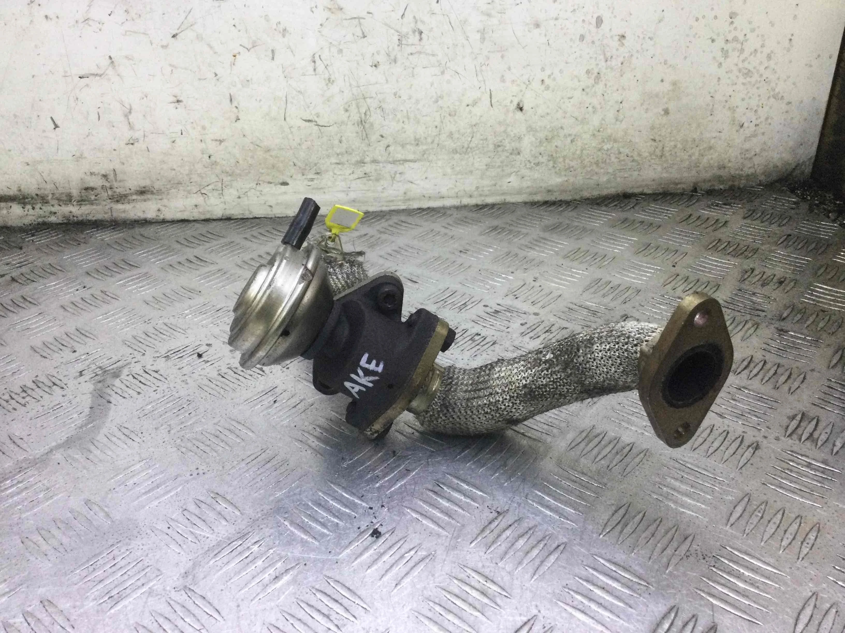 Клапан EGR Audi A6 C5/4B (1997-2004) дизель 2.5 TDI Автомат Седан