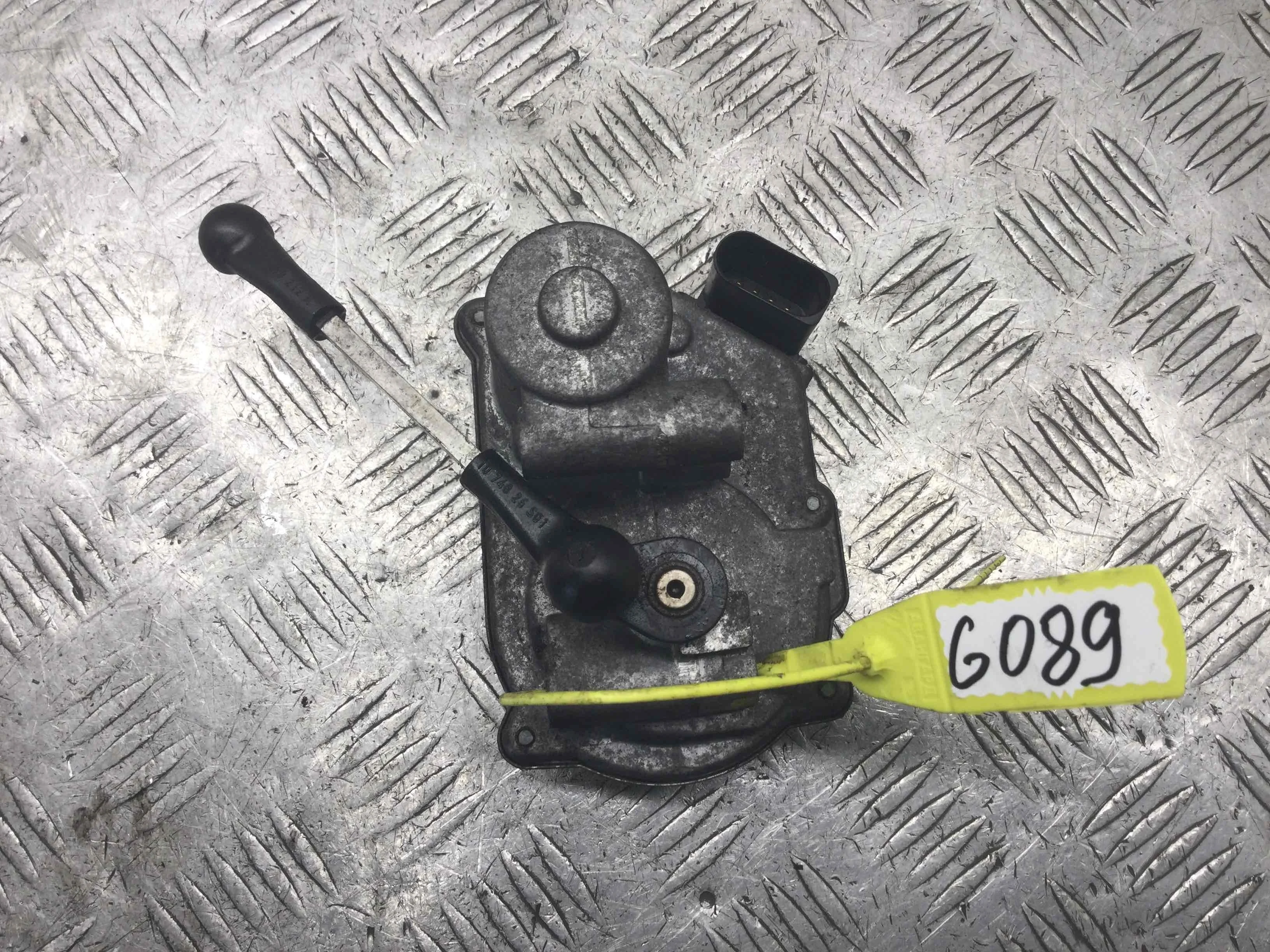 Сервопривод заслонок впускного коллектора Audi A6 C6/4F (2004-2008) дизель 3.0 TDI Механика Универсал