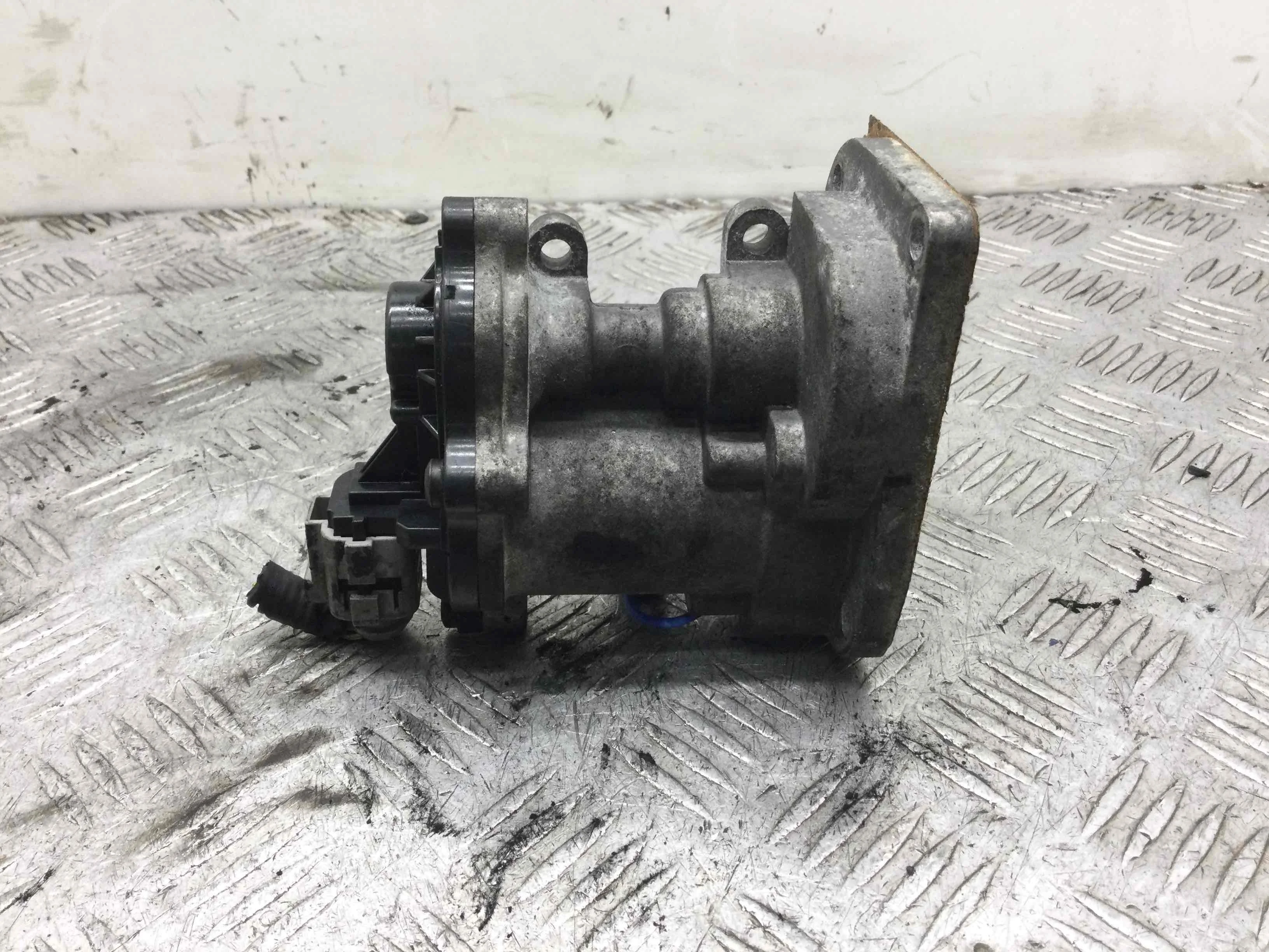 Клапан EGR Ford Focus 2 поколение (2005-2008) дизель 1.8 TDCi Механика Х/б