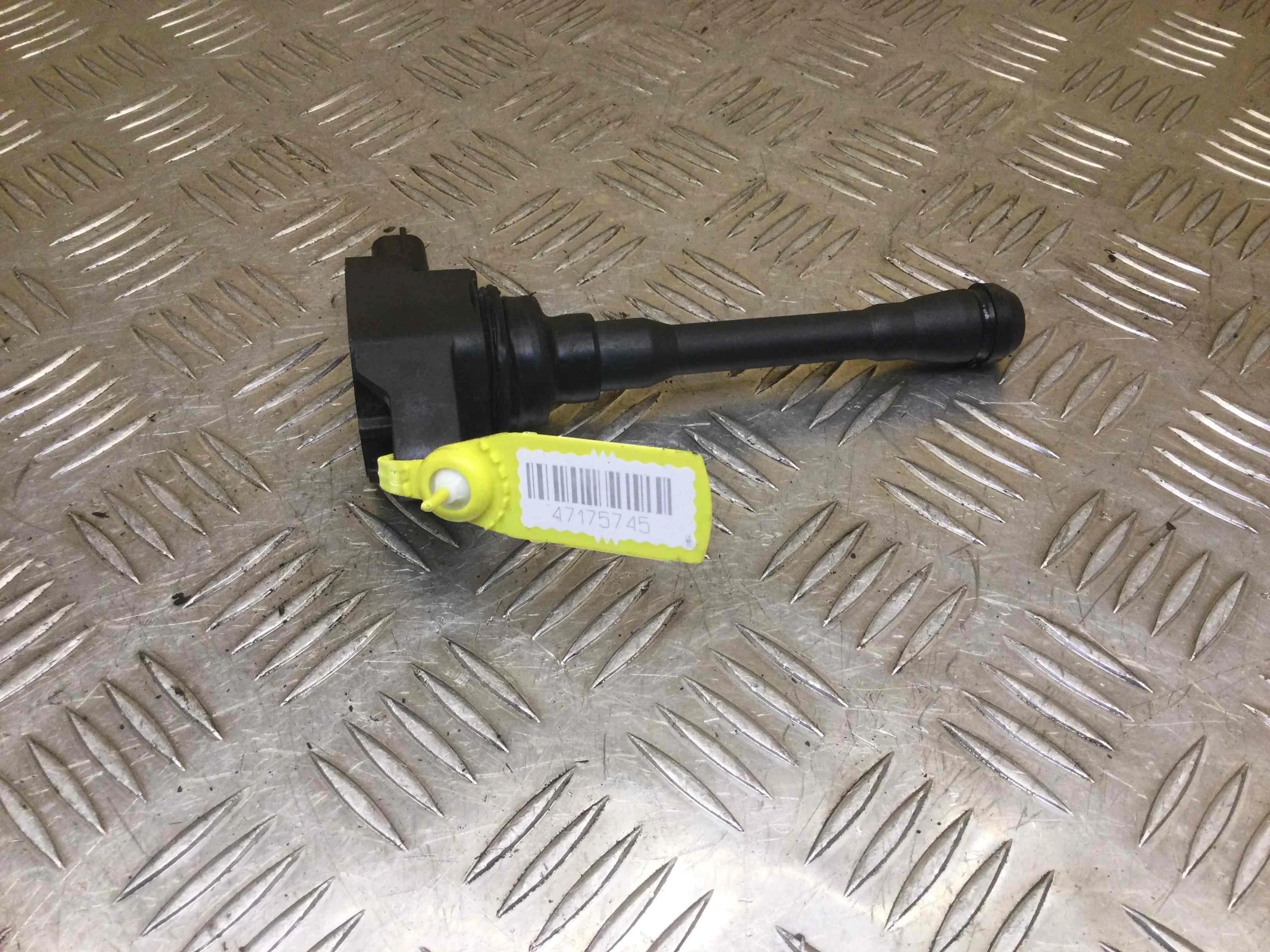 Катушка зажигания Nissan Qashqai Qashqai I (J10) 2006 - 2013 бензин 1.6 i Механика Х/б
