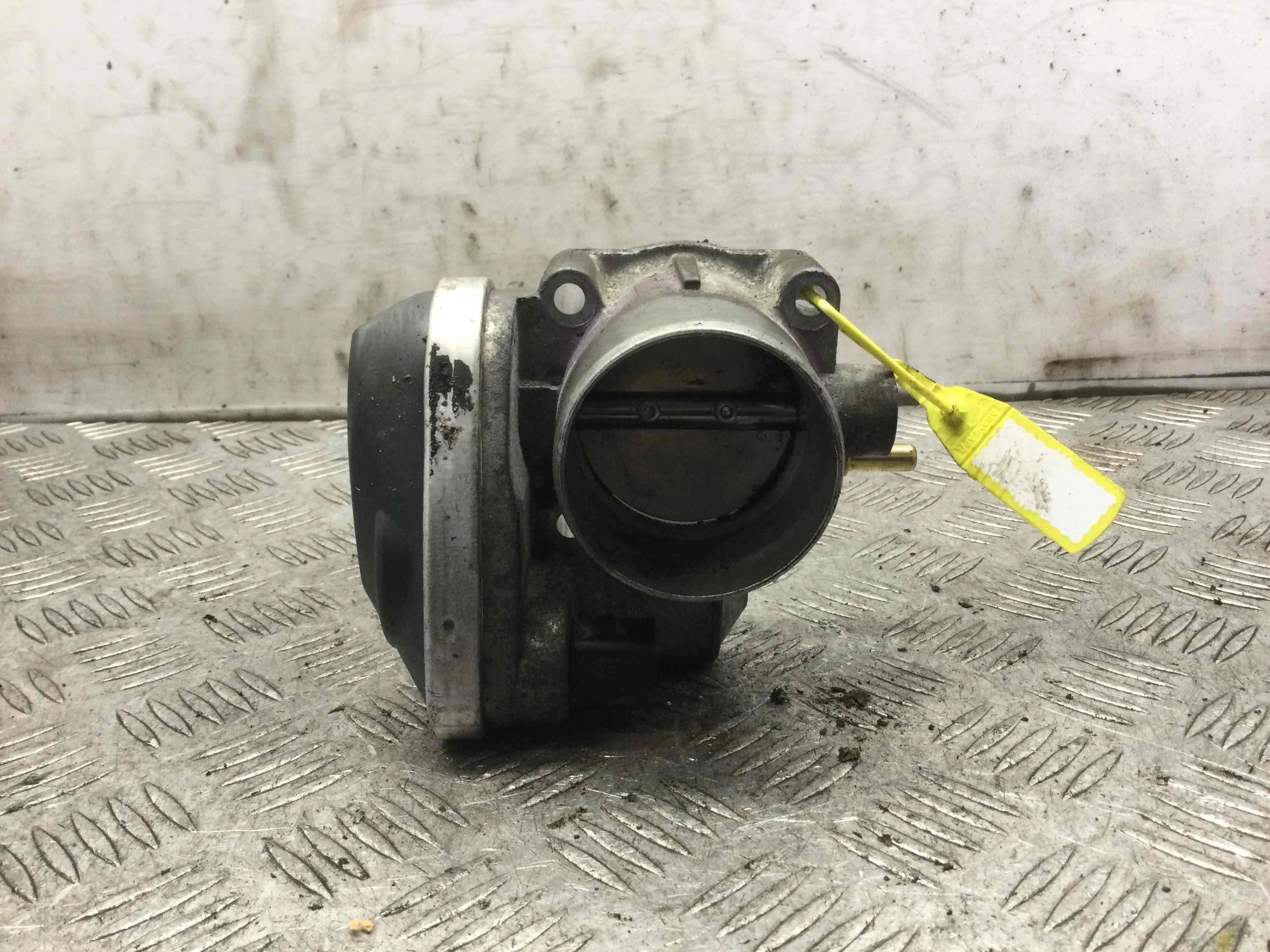 Заслонка дроссельная Renault Megane Megane II (KM,LM) 2003 - 2009 бензин 1.6 i Механика Х/б