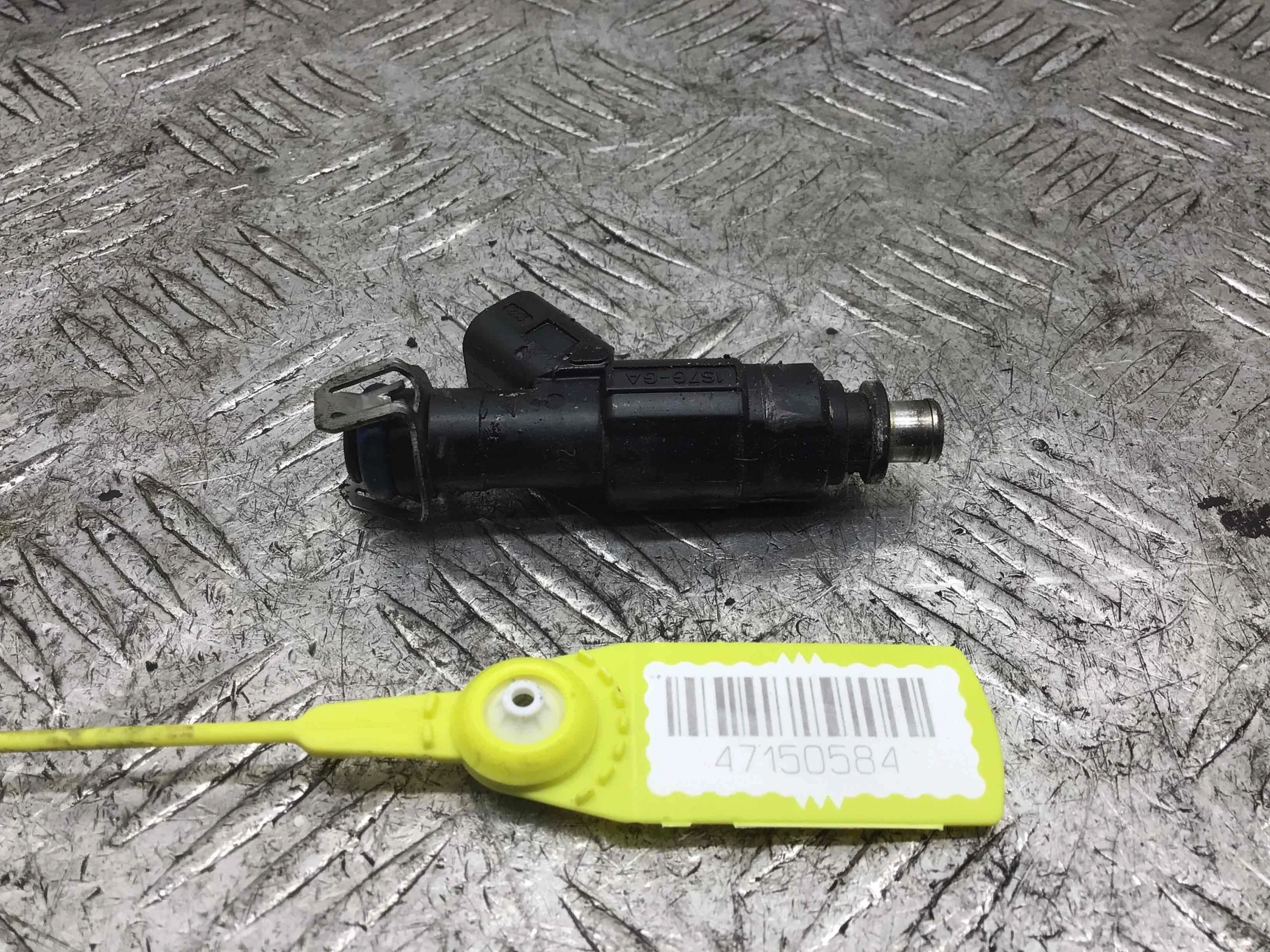 Форсунка Ford Focus 2 поколение (2005-2008) бензин 1.8 i Механика Х/б