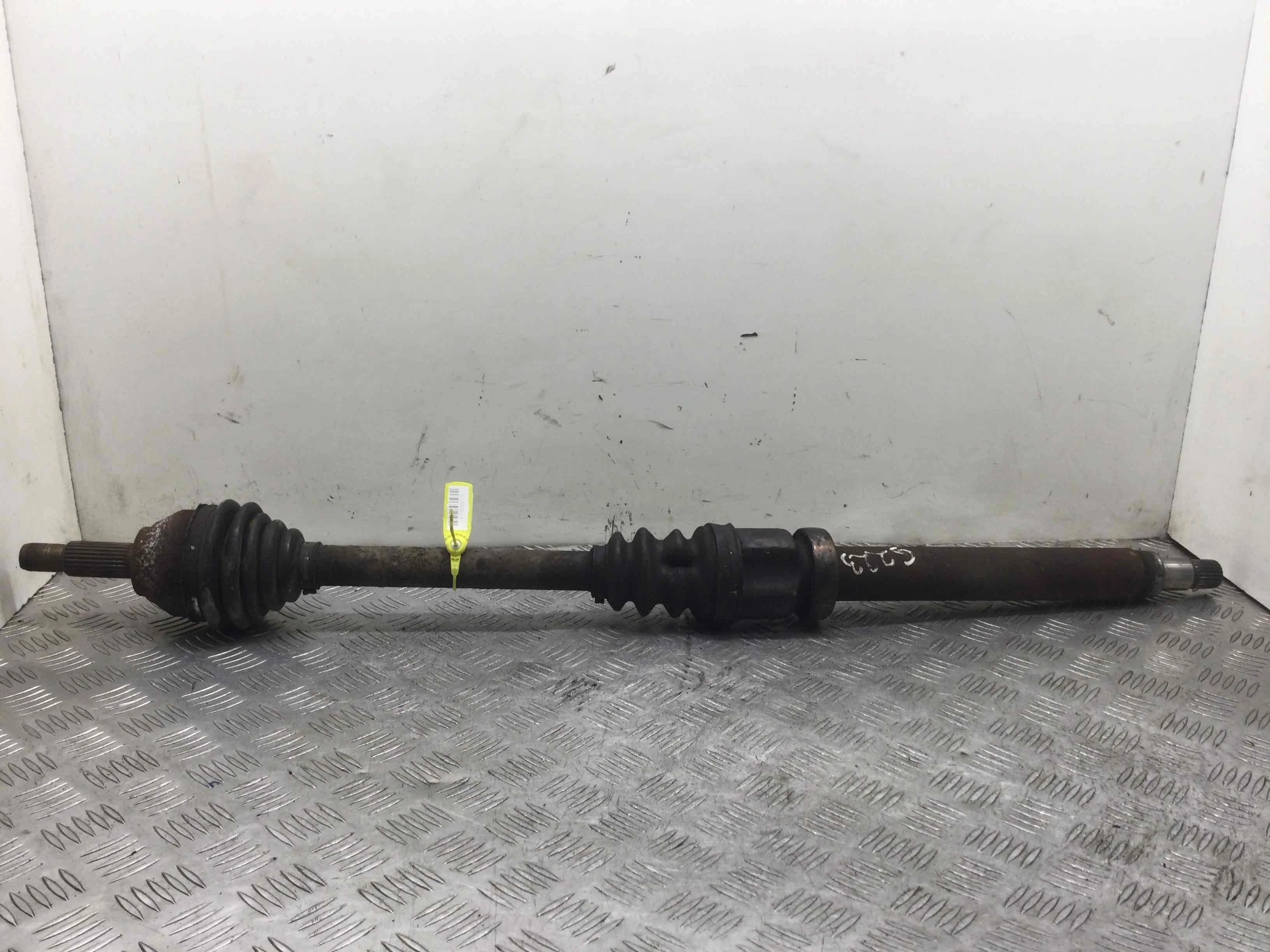 Полуось передняя правая (приводной вал, ШРУС) Ford Focus 1 поколение (1998-2001) бензин 1.8 i Механика Седан