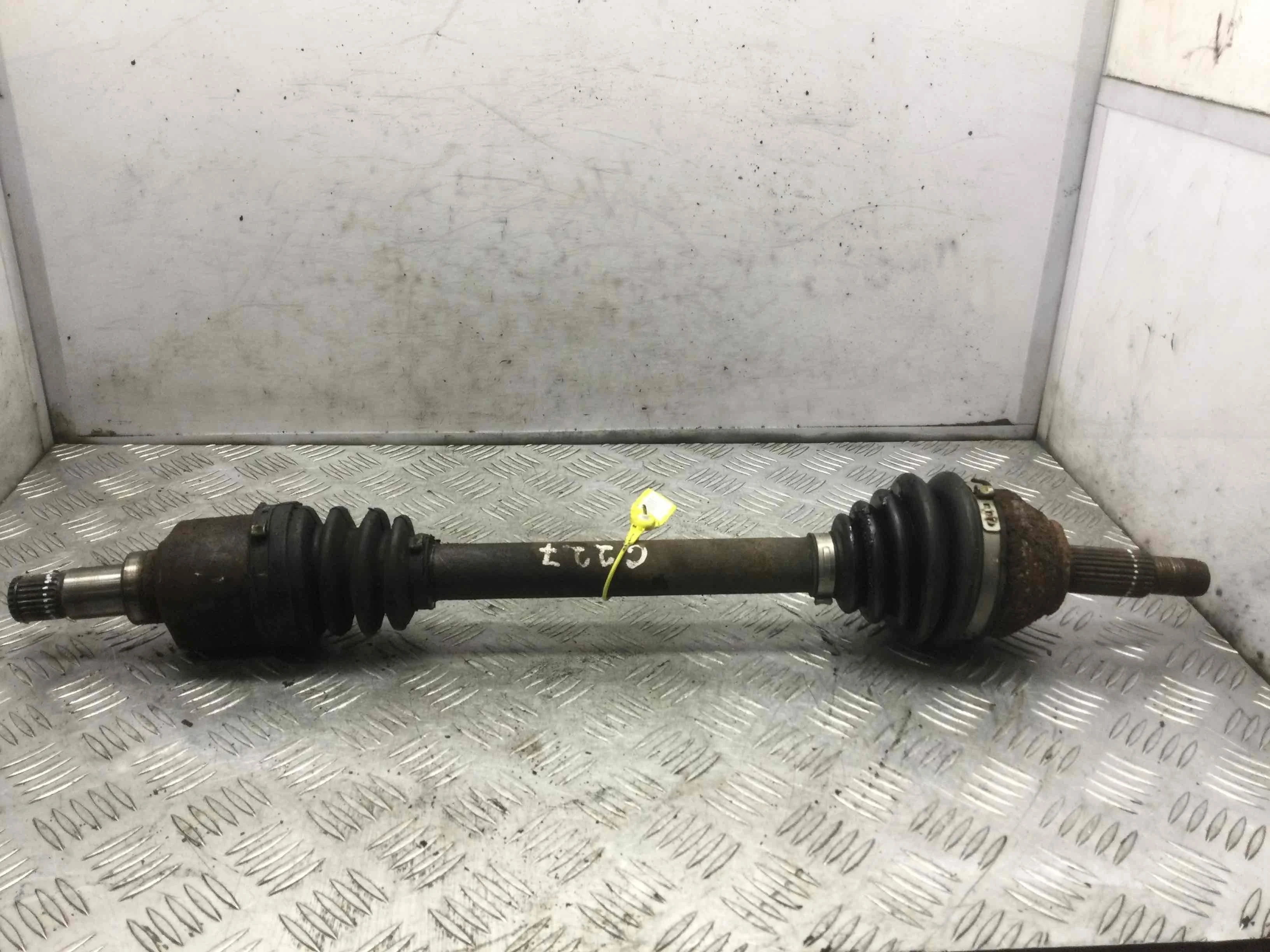 Полуось передняя левая (приводной вал, ШРУС) Ford Focus 1 поколение (1998-2001) бензин 1.8 i Механика Универсал