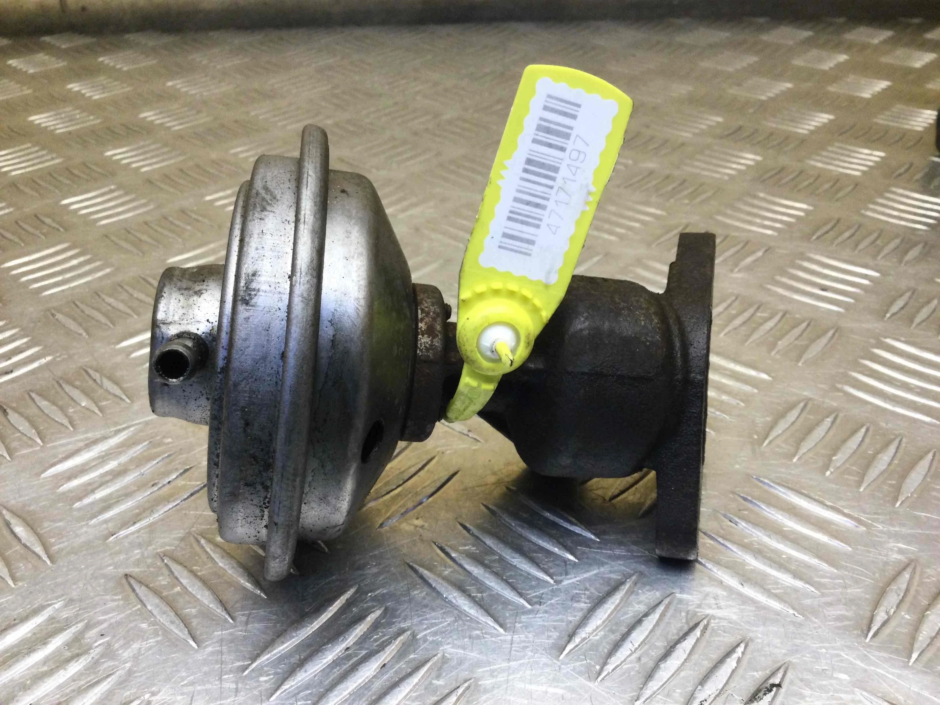 Клапан EGR Audi A6 C6/4F (2004-2008) дизель 2.7 DTI  Седан