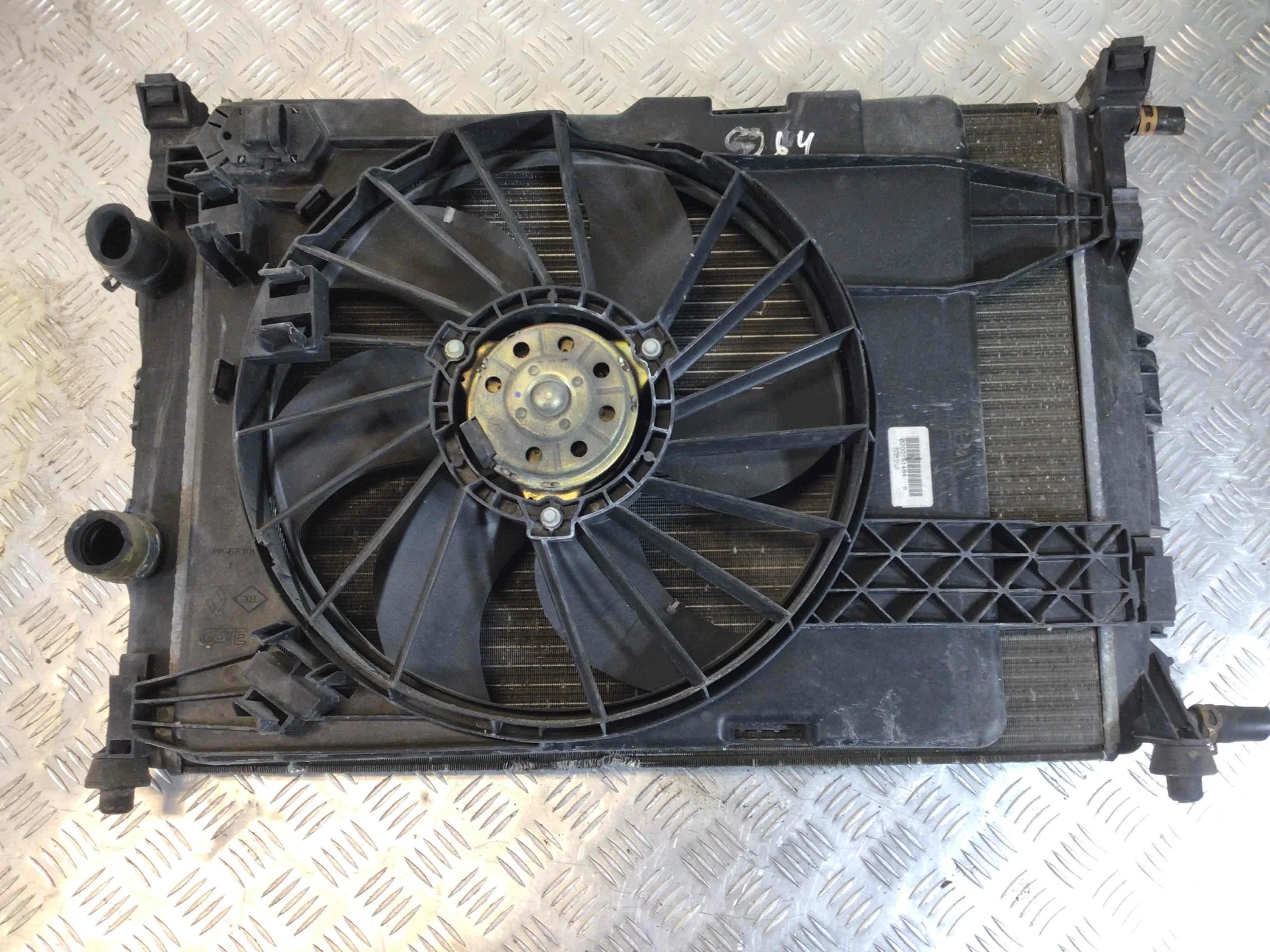 Кассета радиаторов Renault Megane Megane II (KM,LM) 2003 - 2009 бензин 2.0 i Механика Х/б