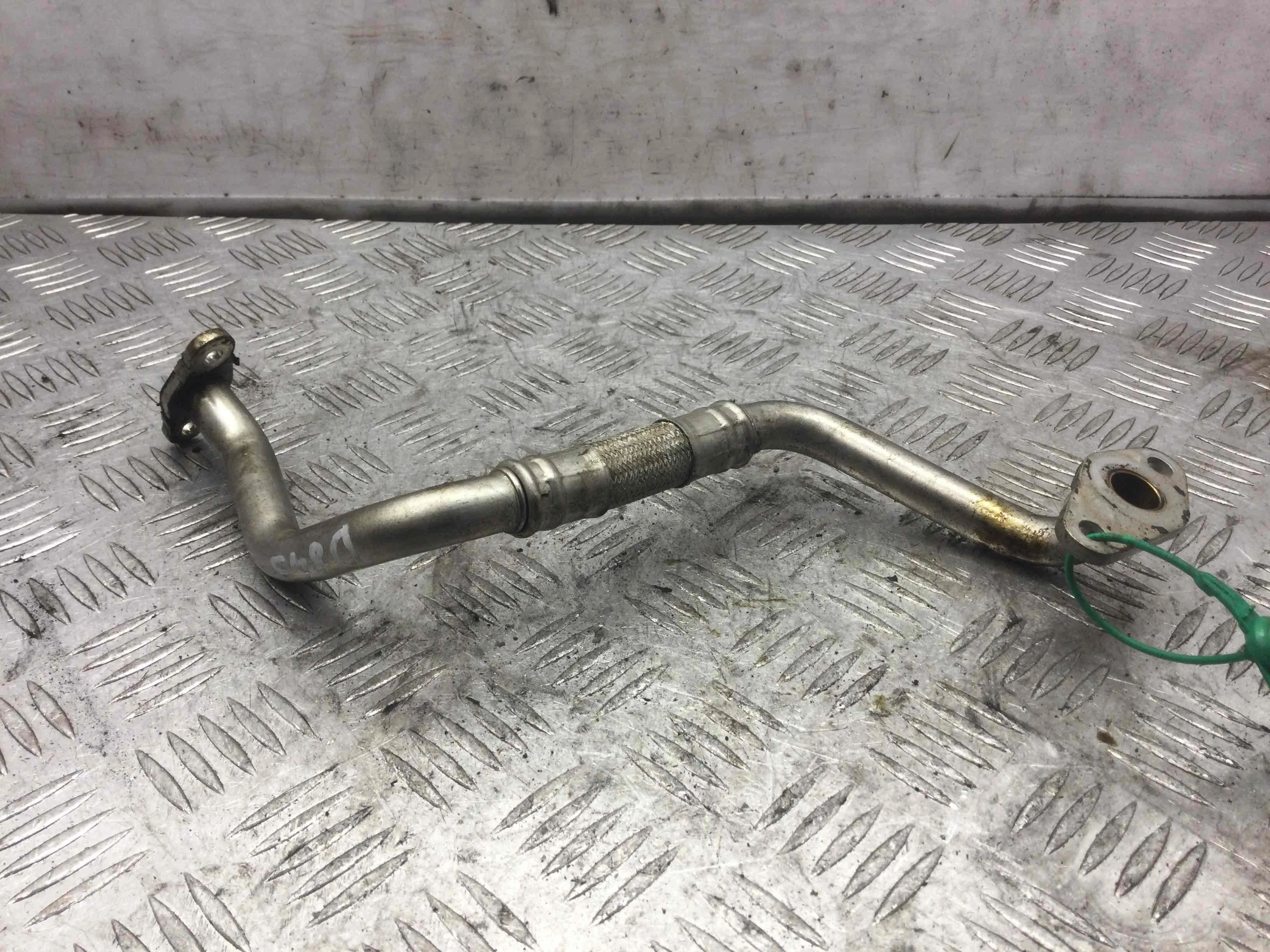 Масляная трубка турбины Volkswagen Golf 6 поколение (2008-2015) бензин 1.4 TSI Механика Х/б