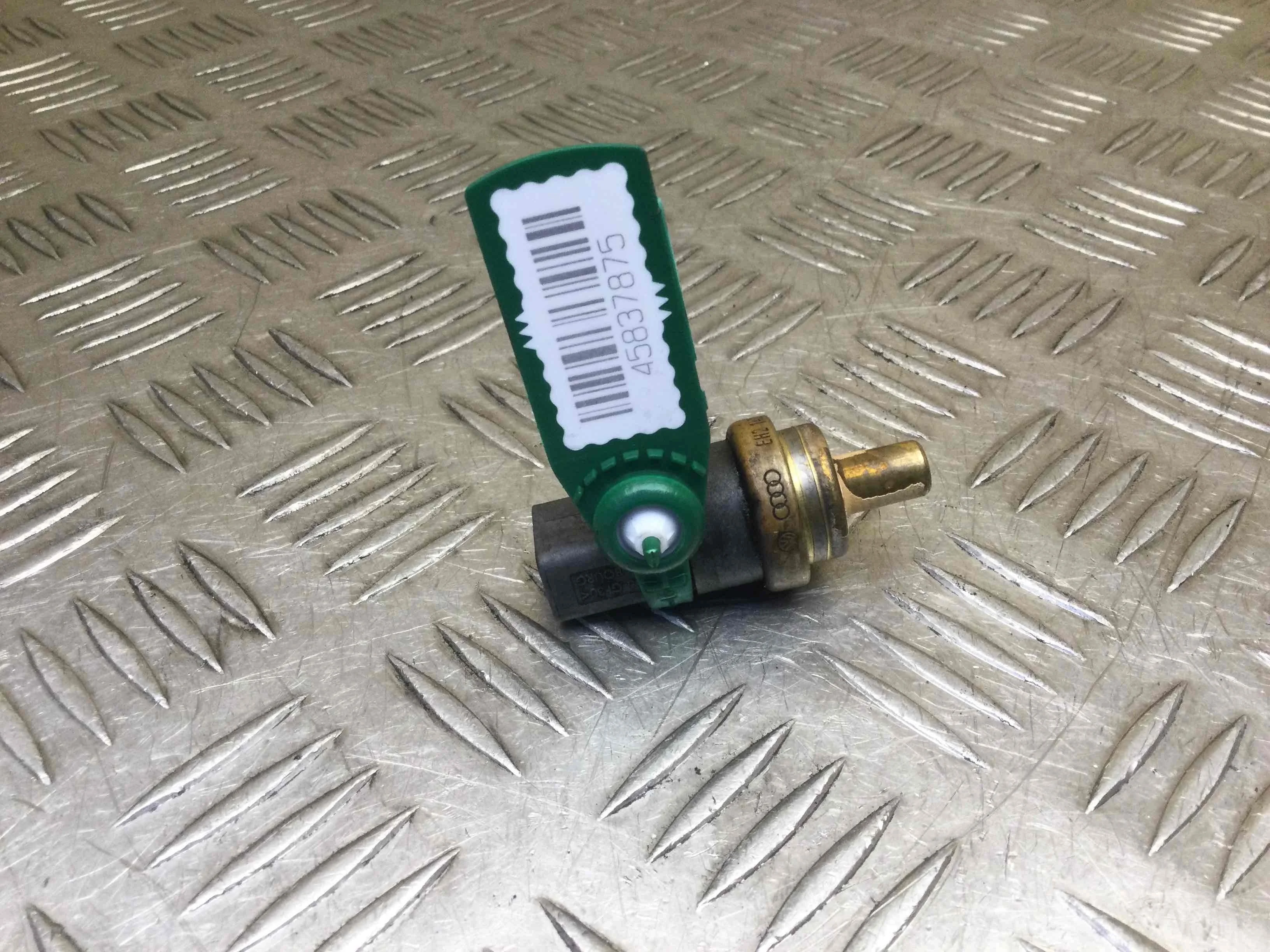 Датчик температуры Audi A3 8P (2003-2005) дизель 2.0 TDI Механика Х/б