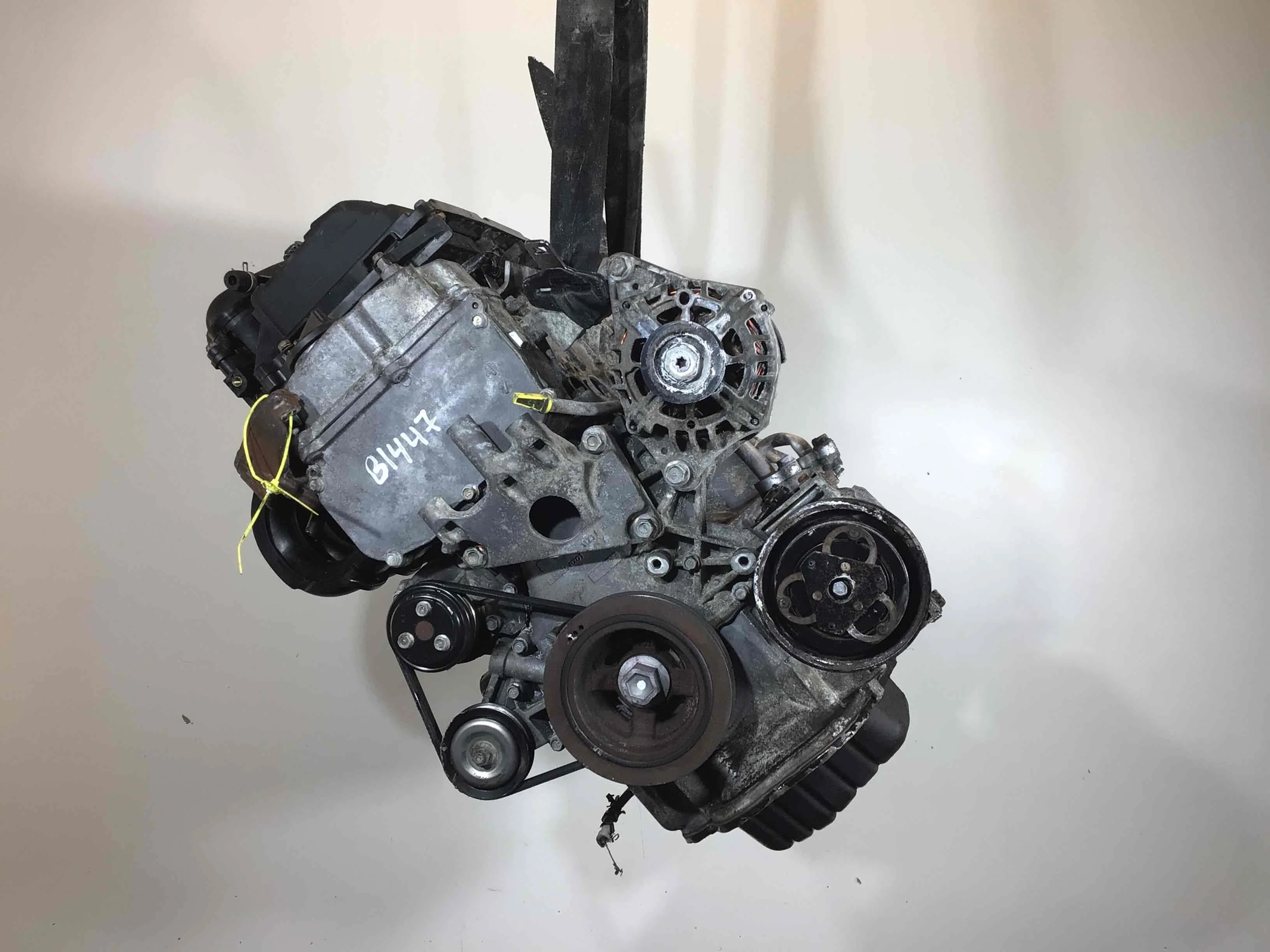 Двигатель Nissan Micra K12 (2002-2010) бензин 1.2  Механика Х/б