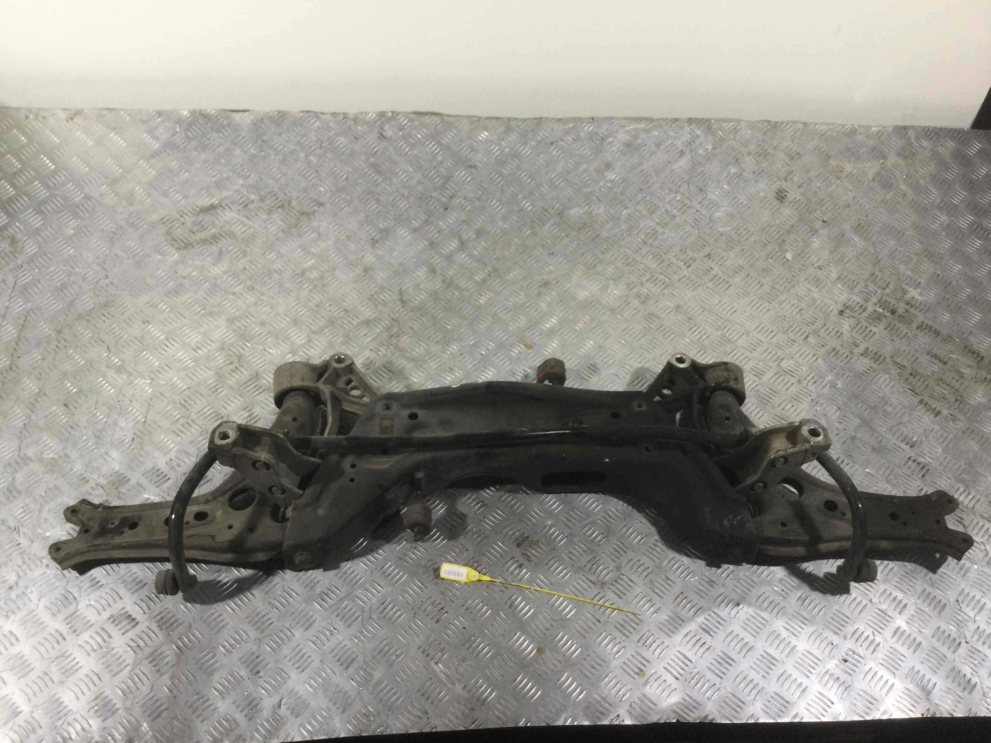 Балка подвески передняя (подрамник) Volkswagen Fox 1 поколение (2003-2009) бензин 1.4 i Механика Х/б