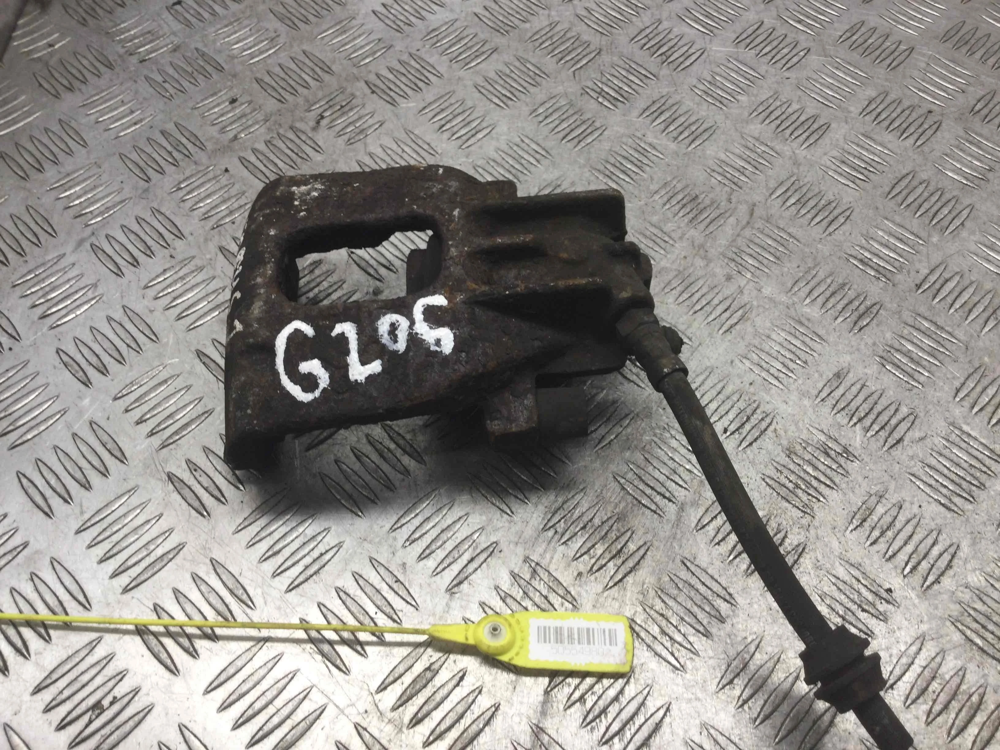 Суппорт передний левый Ford Focus 1 поколение (1998-2001) бензин 1.8 i Механика Х/б