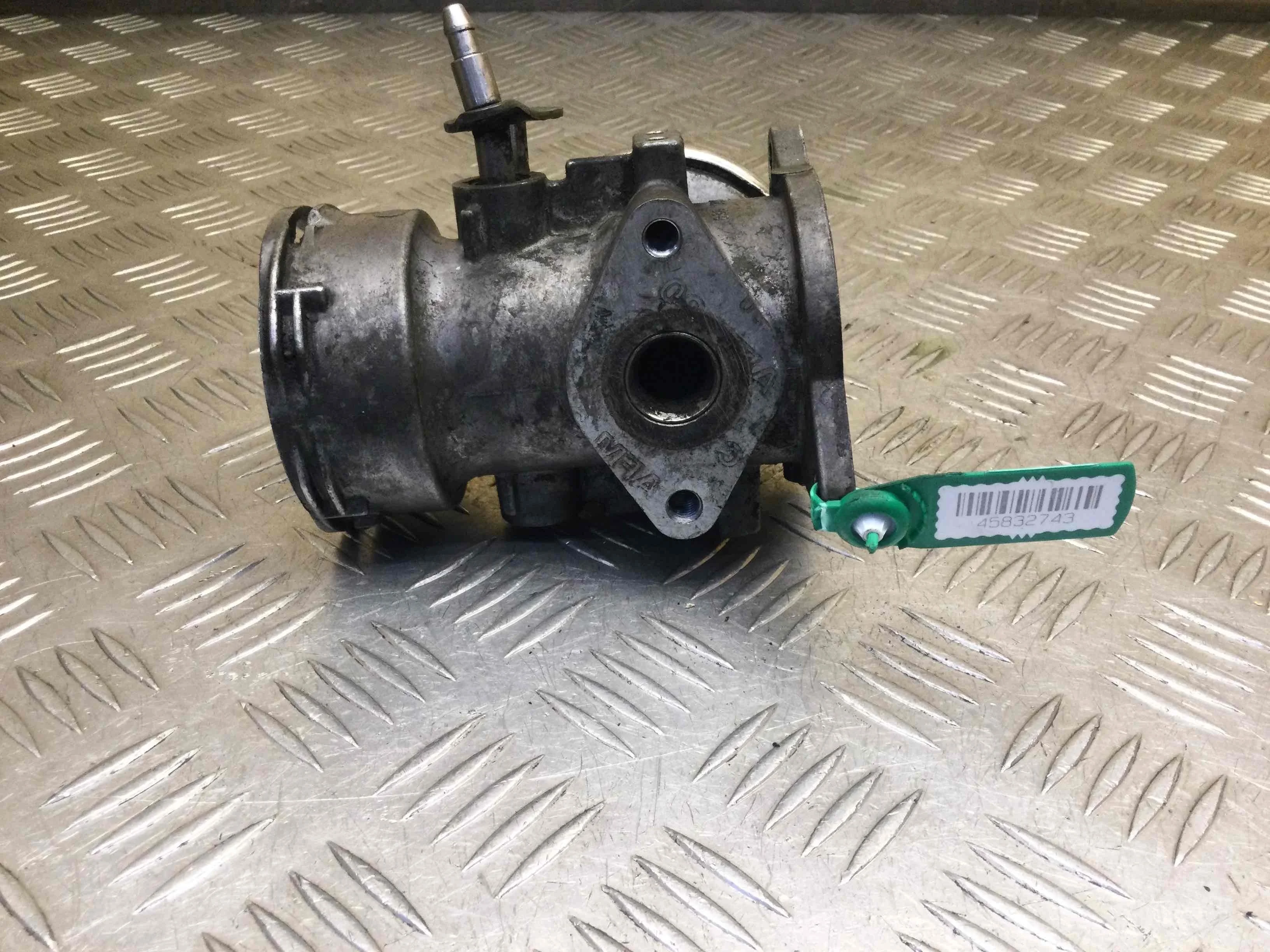 Клапан EGR Ford Galaxy Galaxy I (WGR) 1995 - 2006 дизель 1.9 TDI Механика Седан