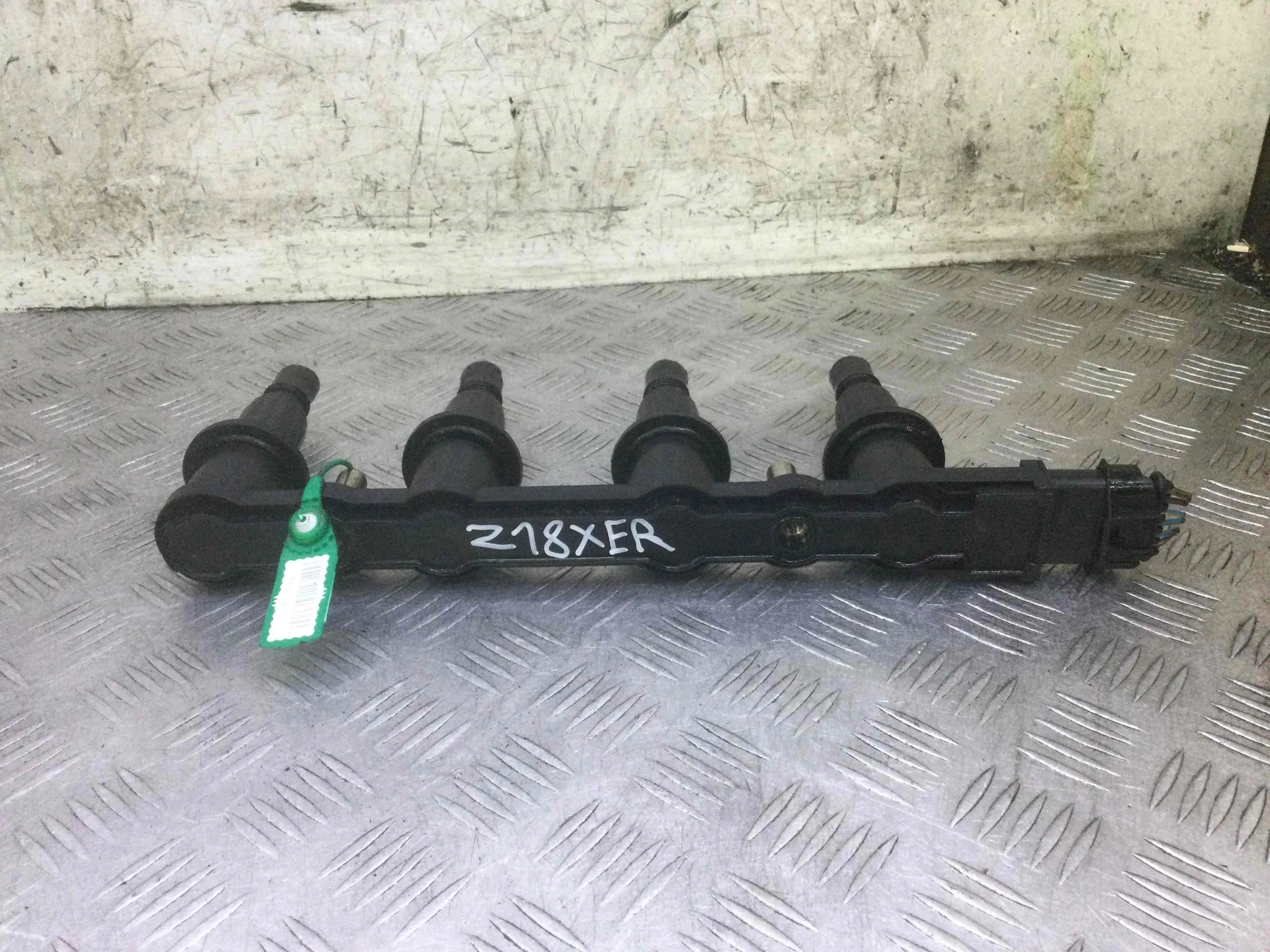 Катушка зажигания Opel Astra H 2004-2007 бензин 1.8 i Автомат Х/б