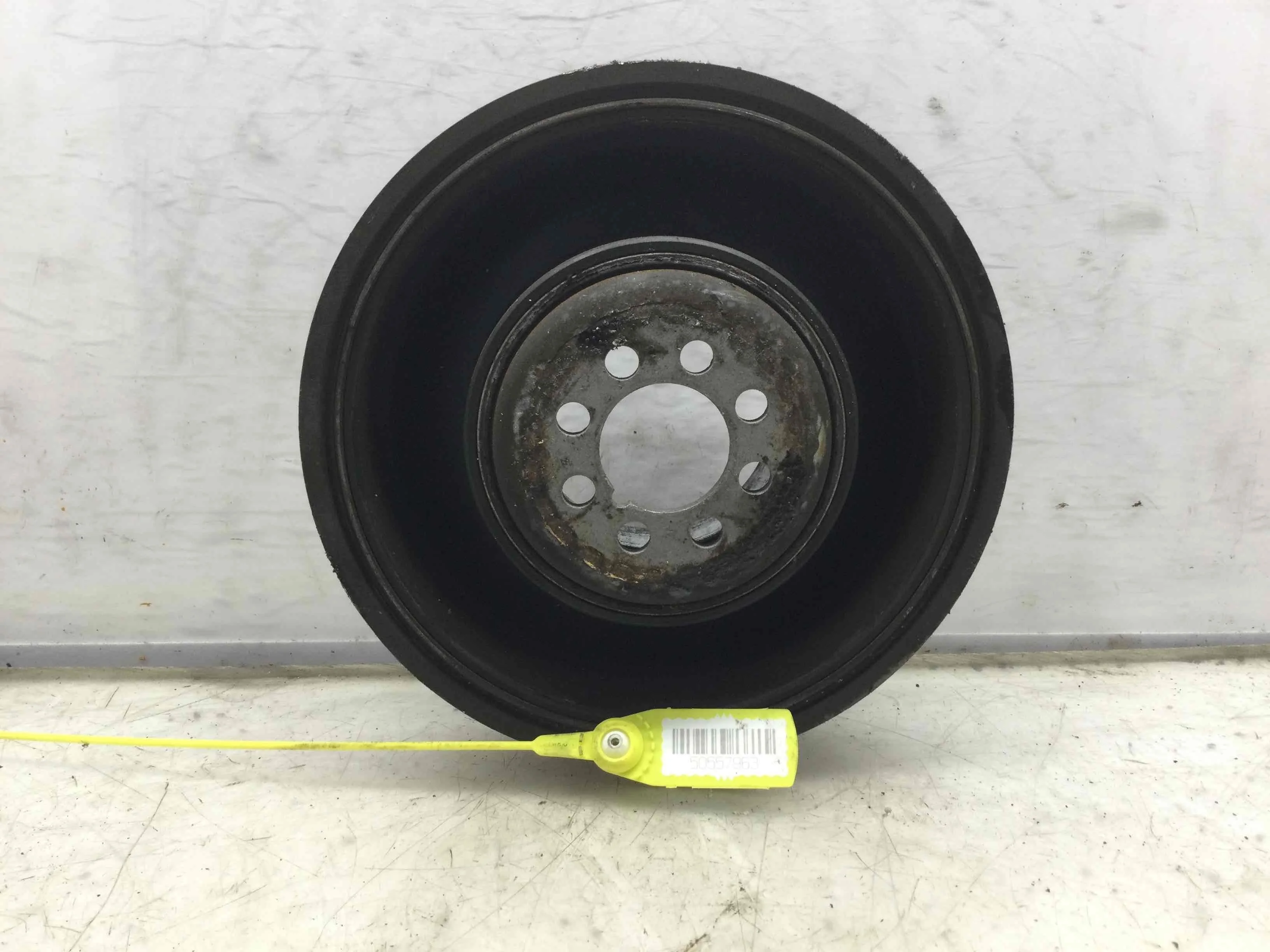 Шкив коленвала Audi A4 B6 (2000-2005) дизель 2.5 TDI Автомат Седан