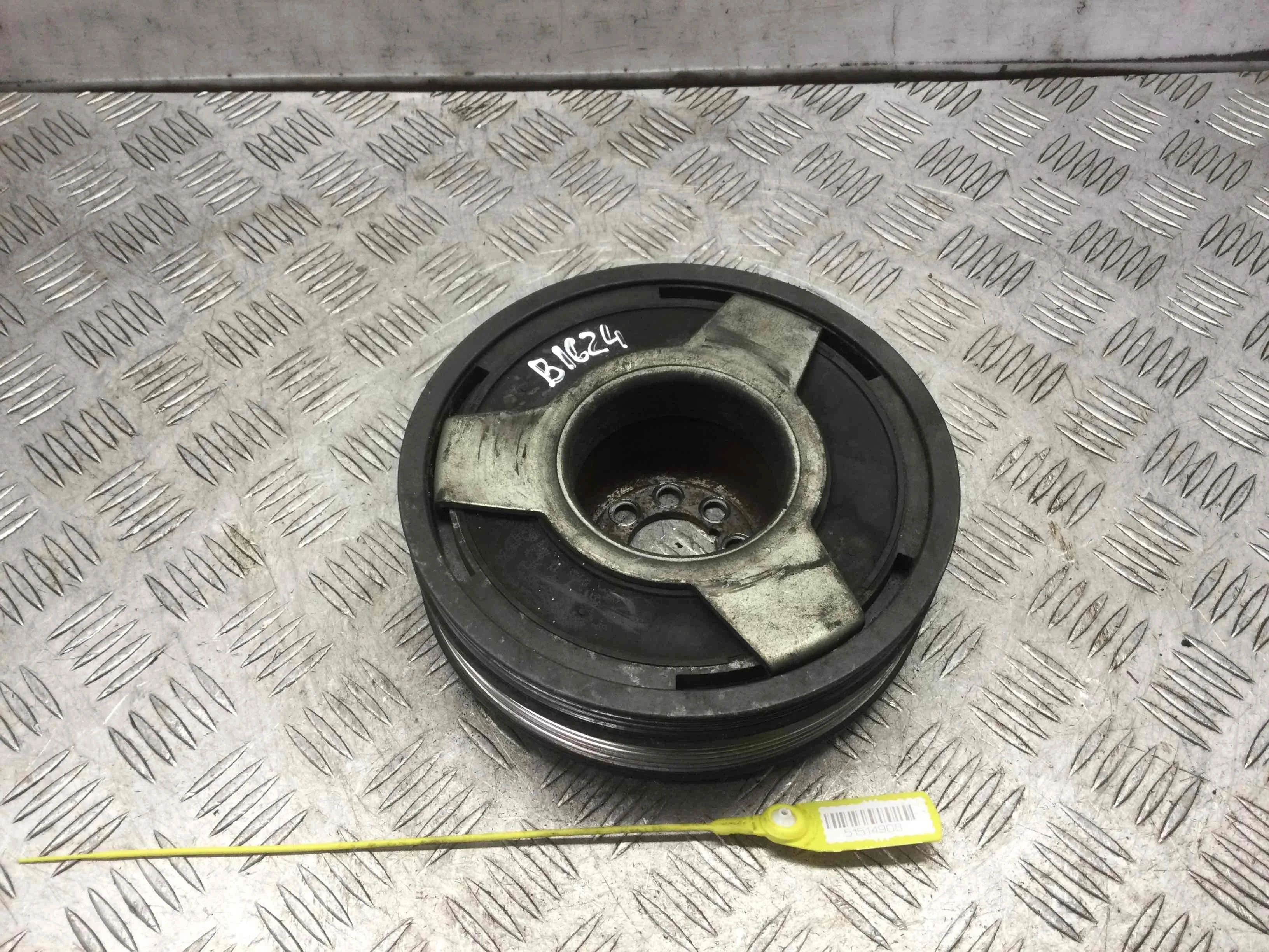 Шкив коленвала Audi A4 B6 (2000-2005) дизель 2.5  Механика Седан