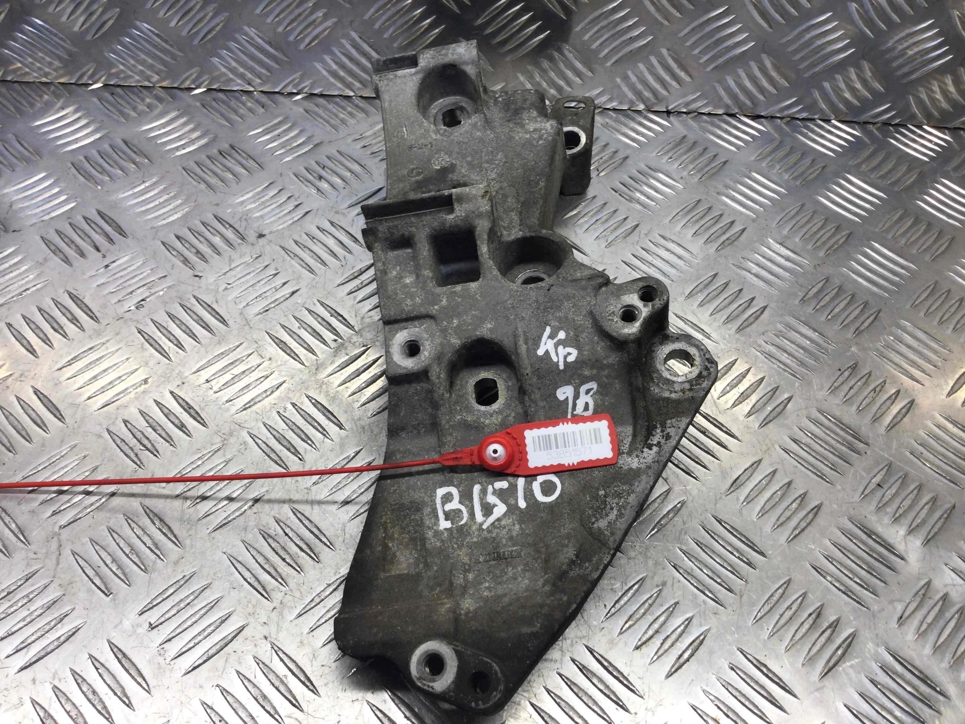 Кронштейн компрессора кондиционера Renault Megane Megane II (KM,LM) 2003 - 2009 бензин 1.6 i Механика Х/б
