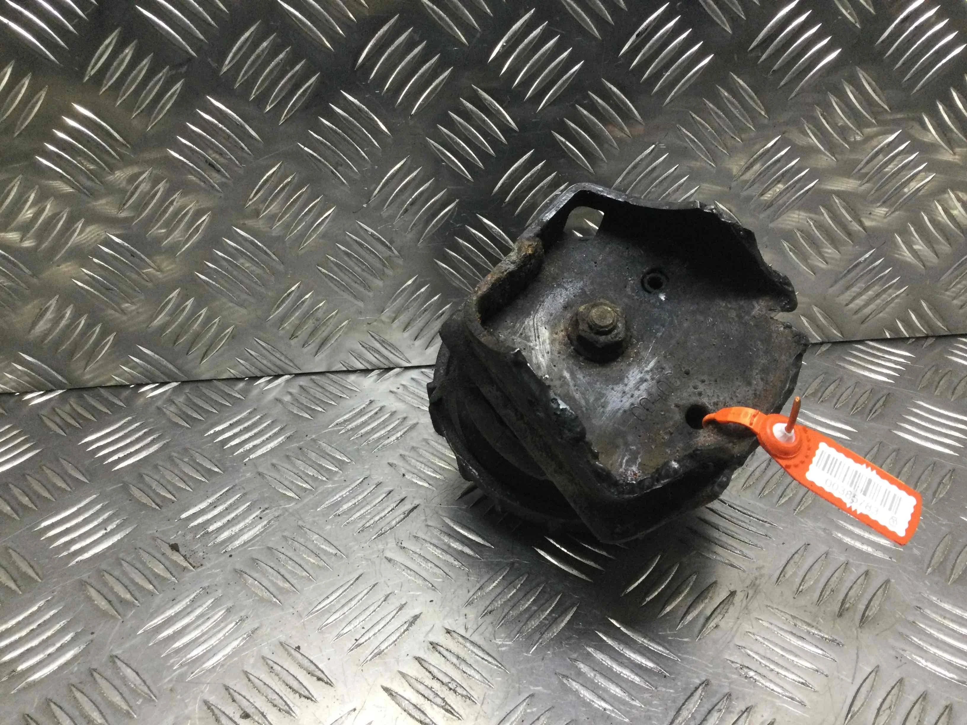 Подушка крепления двигателя Mercedes Vito W639 (2003-2010) дизель 2.2 CDI Механика Микроавтобус